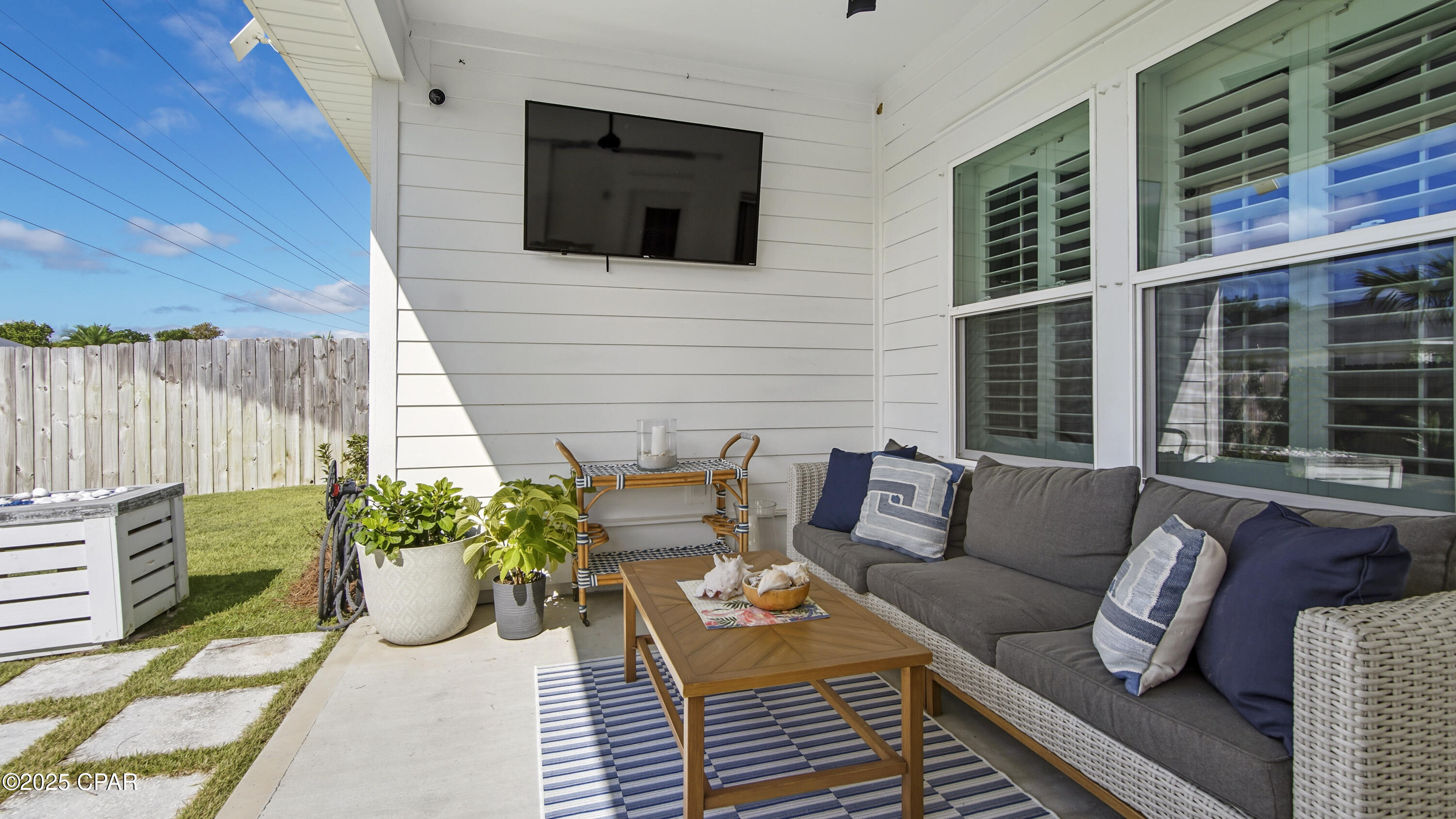 Image 32 For 250 Wells Street