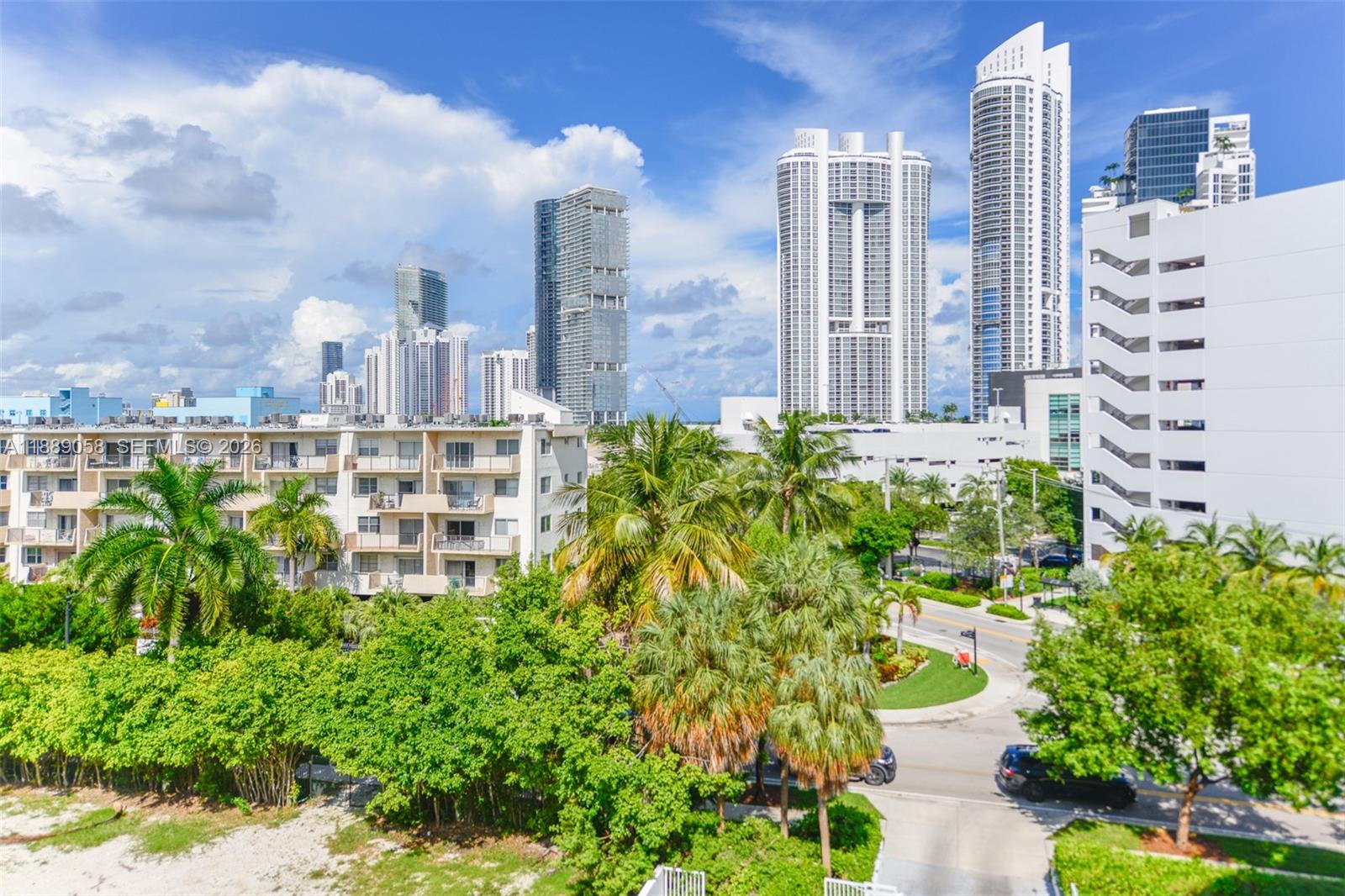 Towne Royale Condo