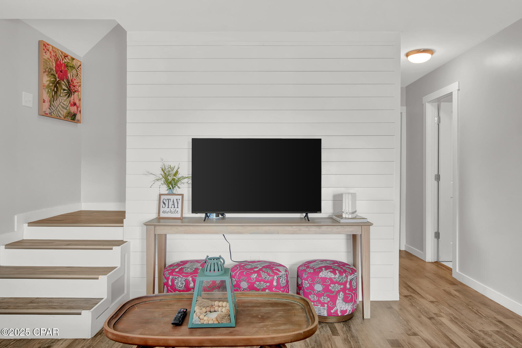 Image 11 For 310 Palm Dr Drive