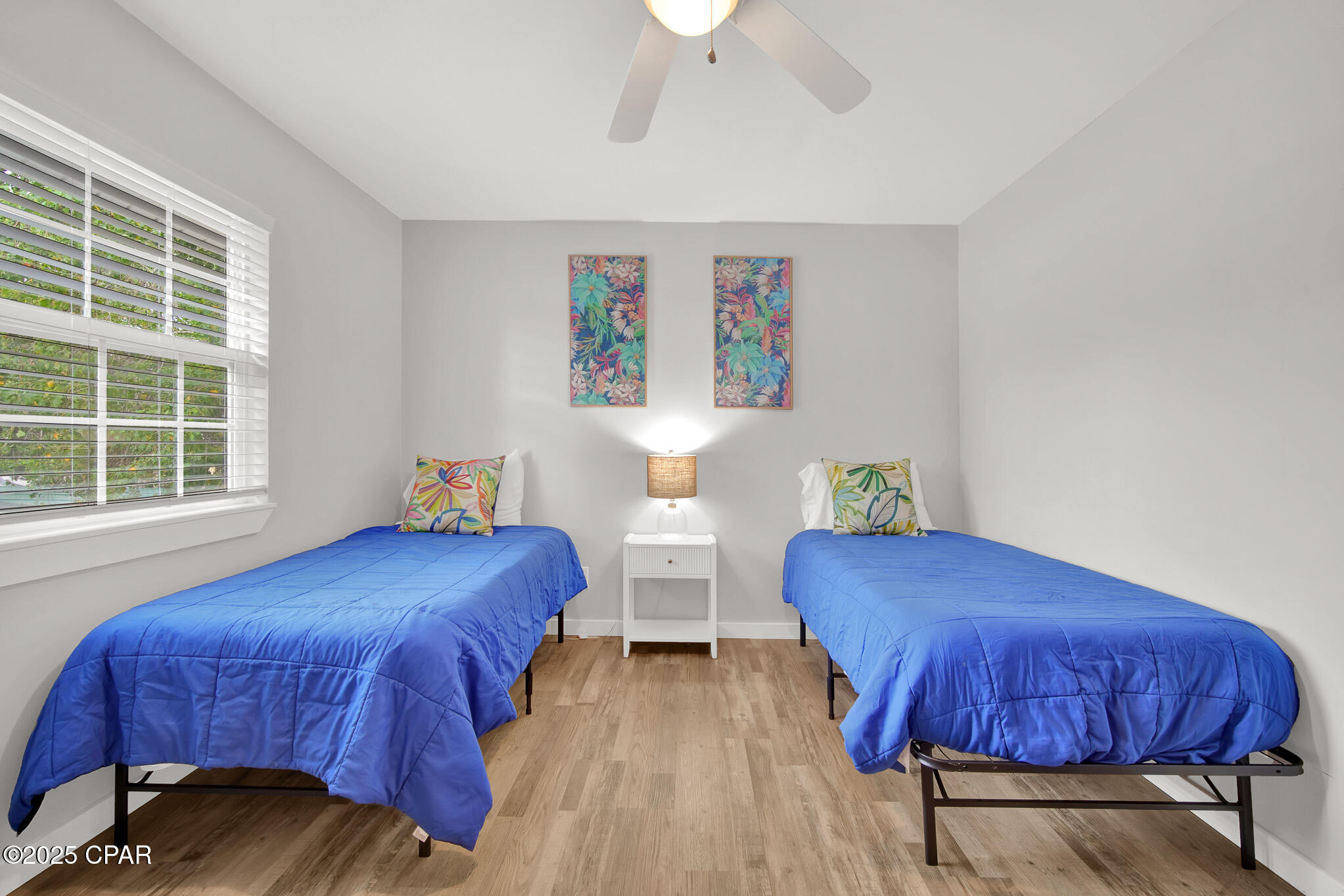 Image 17 For 310 Palm Dr Drive