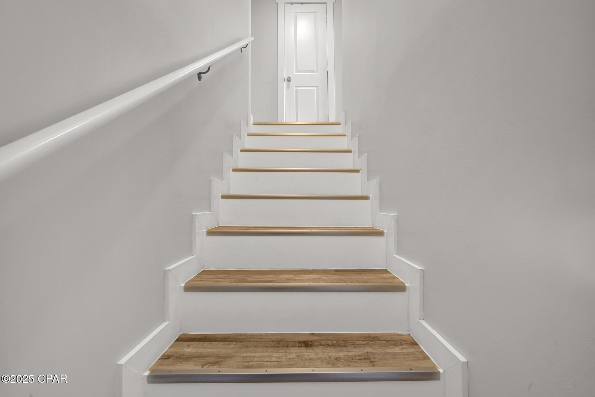 Image 21 For 310 Palm Dr Drive