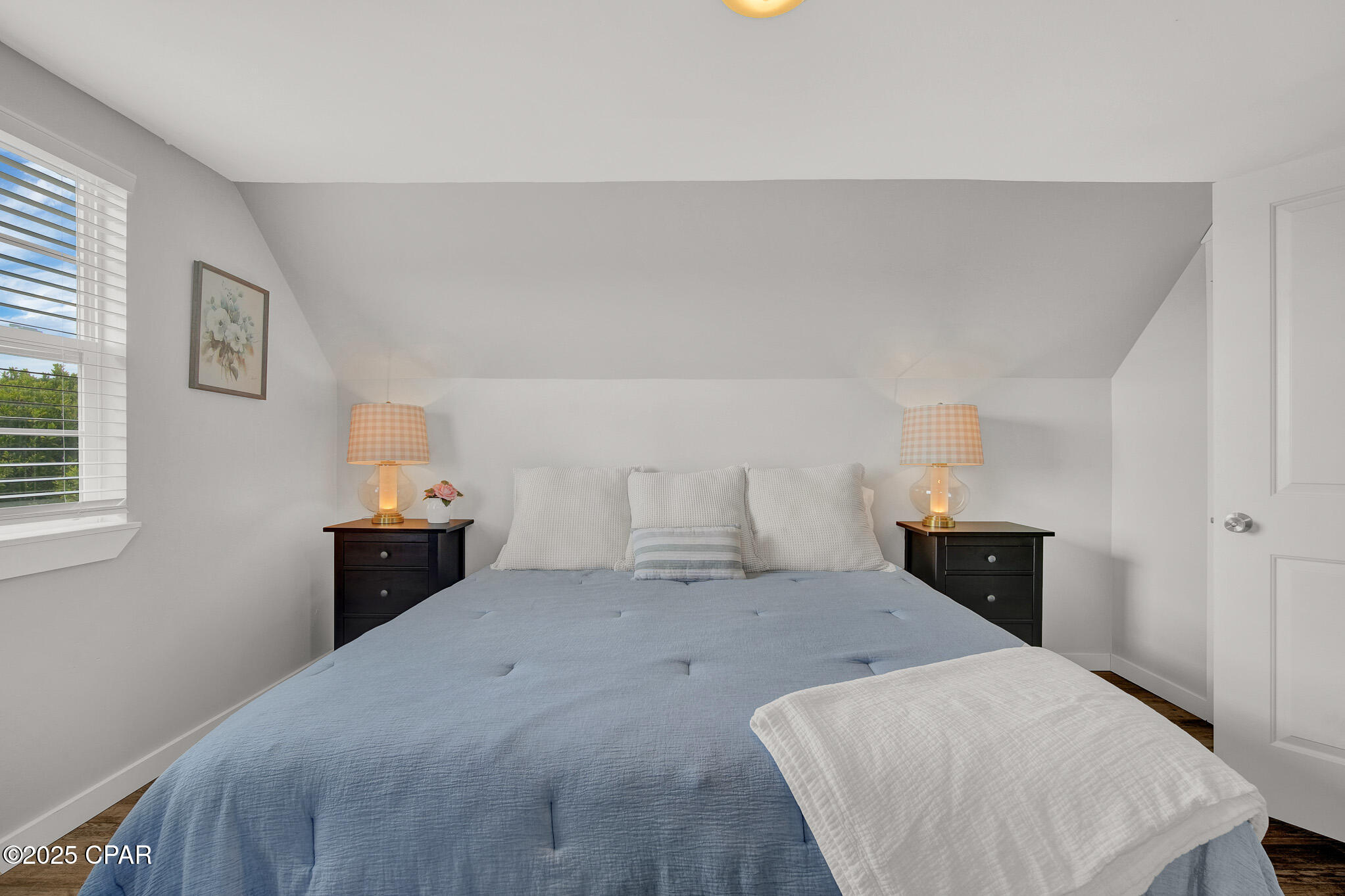 Image 26 For 310 Palm Dr Drive