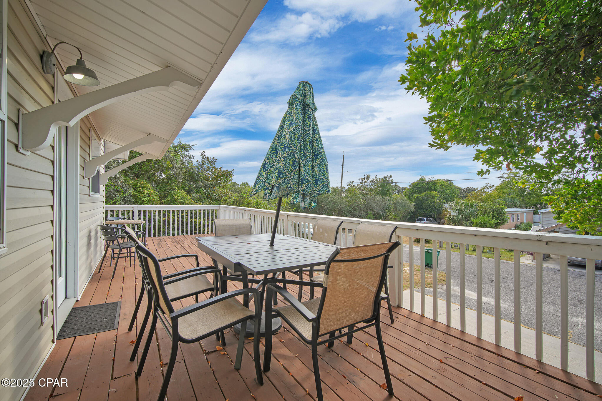 Image 32 For 310 Palm Dr Drive