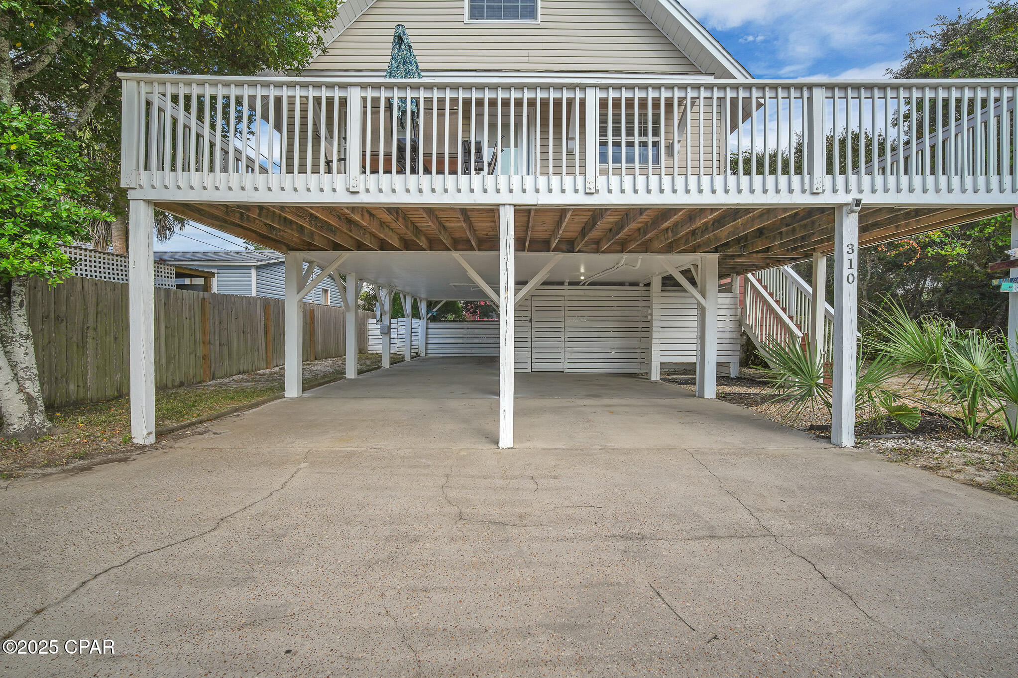 Image 38 For 310 Palm Dr Drive