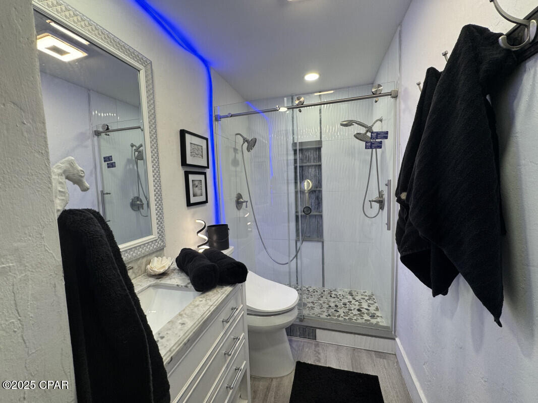 Image 3 For 3600 Thomas Drive D102