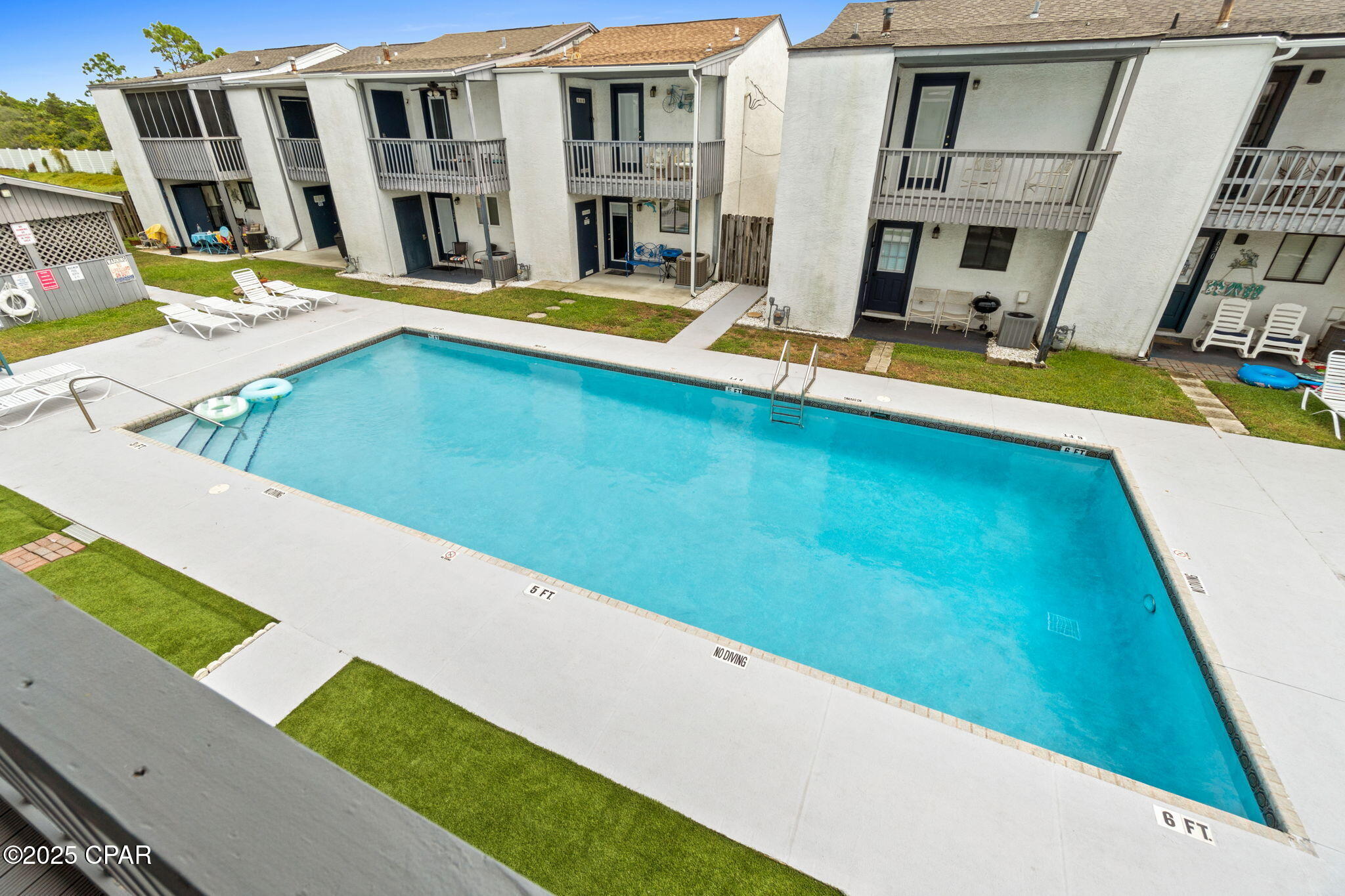 Image 11 For 627 Laurel Street