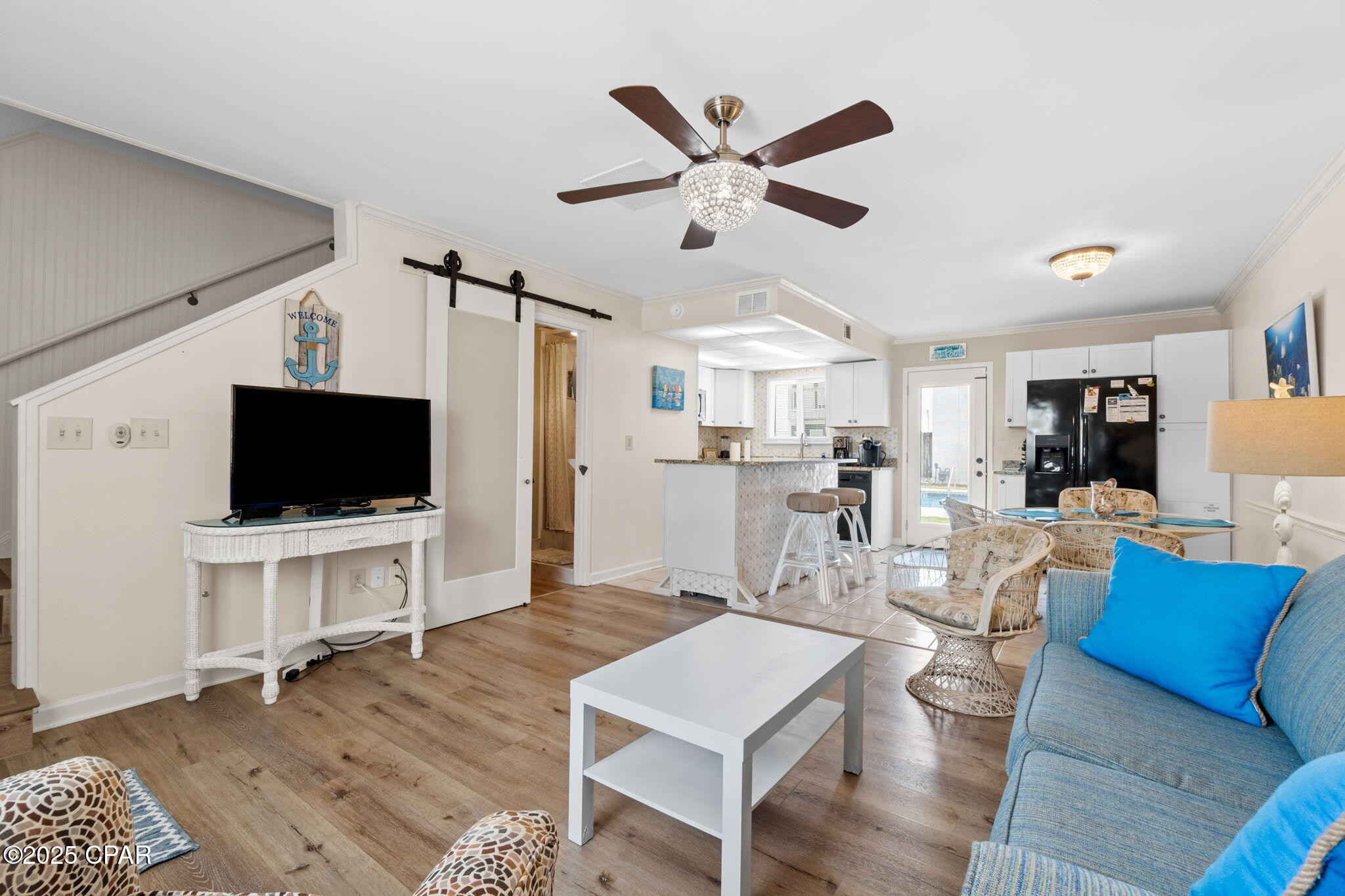 Image 15 For 627 Laurel Street