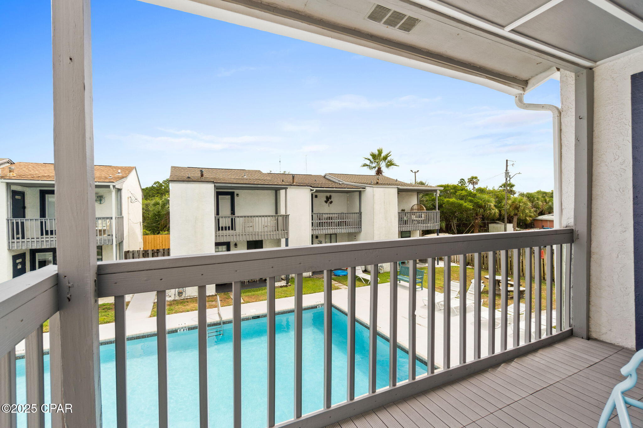 Image 32 For 627 Laurel Street