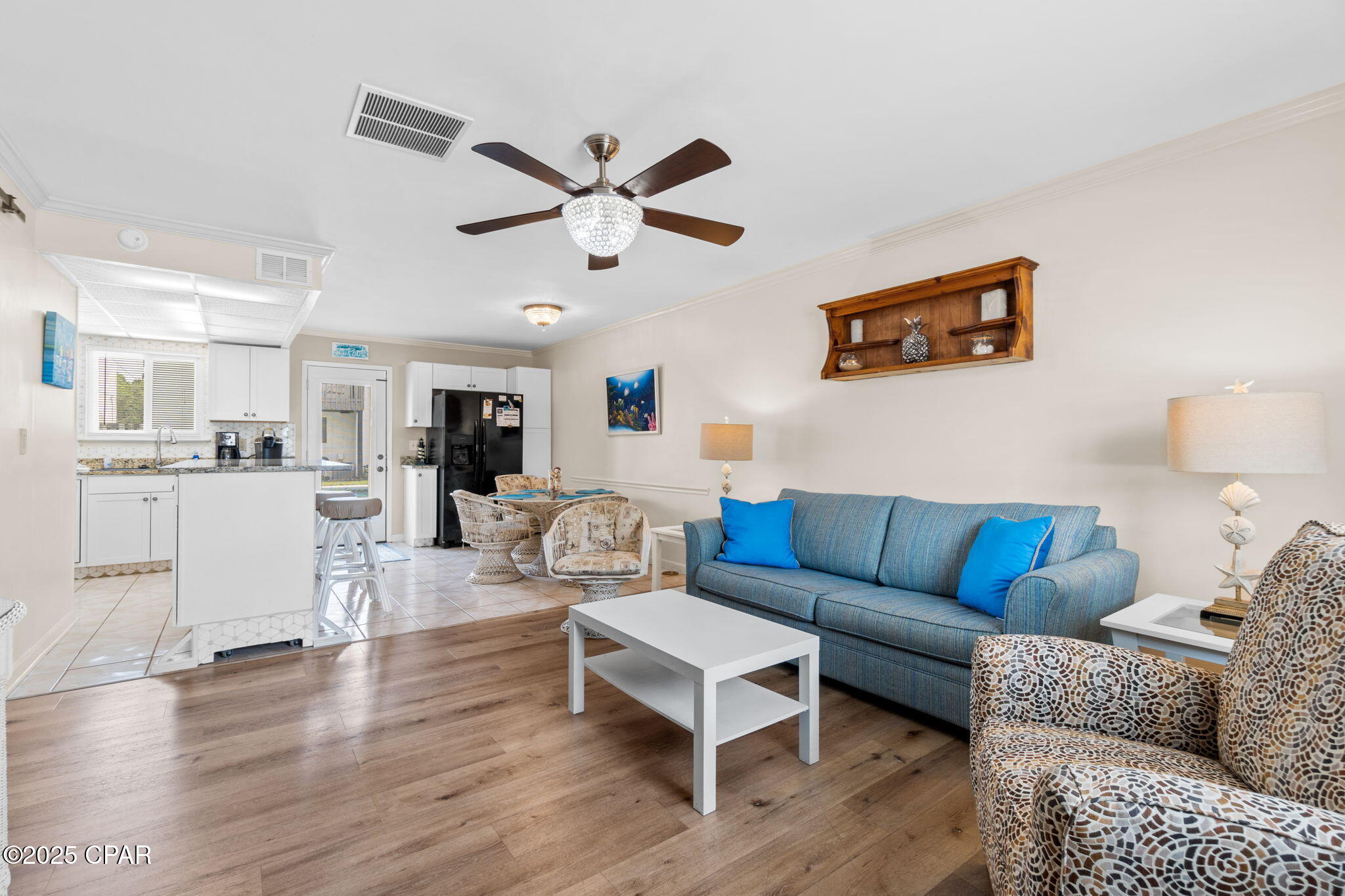 Image 4 For 627 Laurel Street