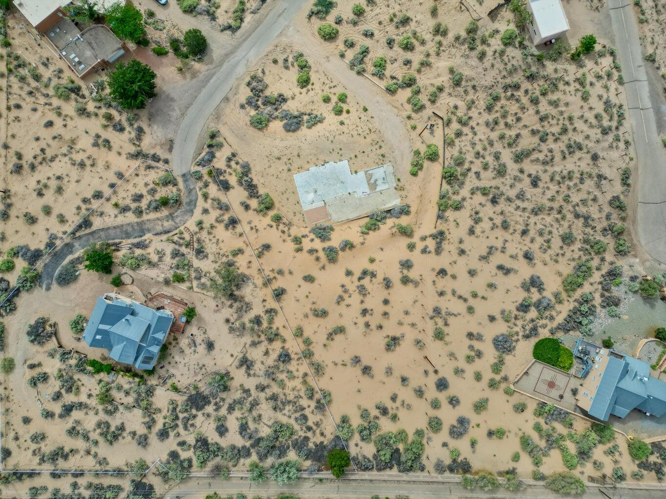 Photo 3 of Sale Pending at 75 Calle Roja, Corrales, NM 87048 | MLS# 1092293 | Listing updated on 2026-09-18