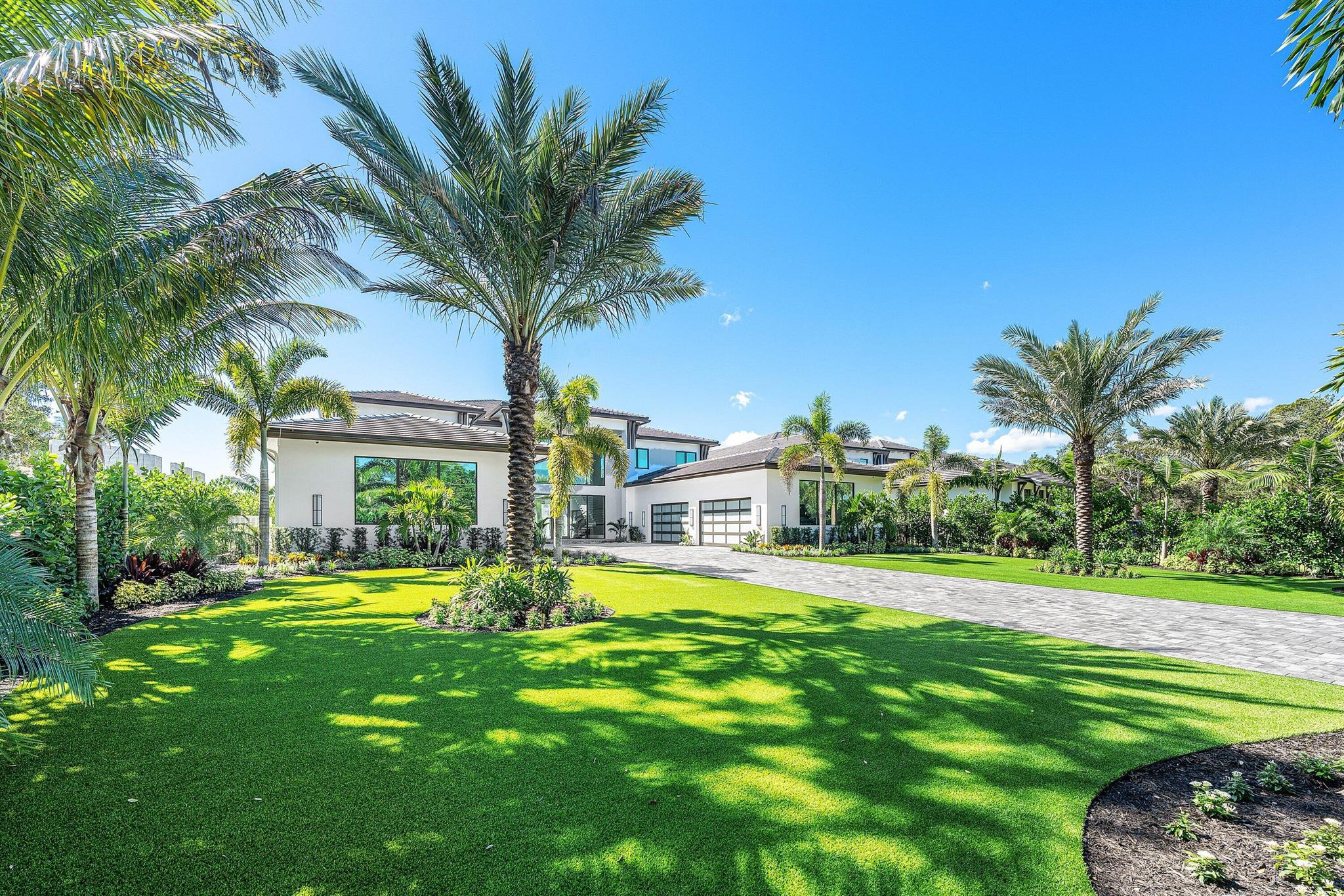 Image to showcase the property located at 88 W Riverside Drive