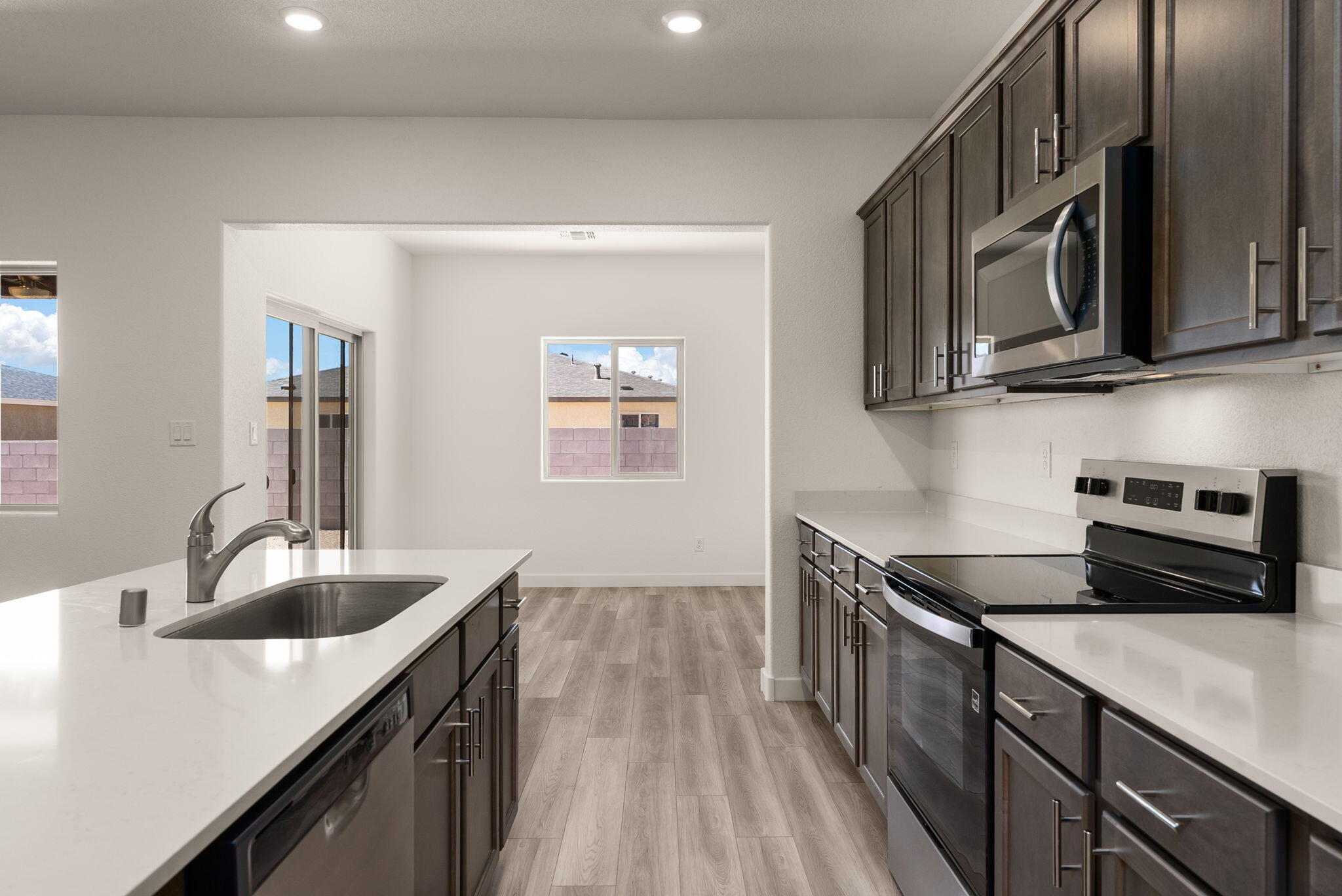 Homes for sale in Belen, NM | 2514 Calle De Las Rosas, Belen, NM 87002 | MLS# 1092310