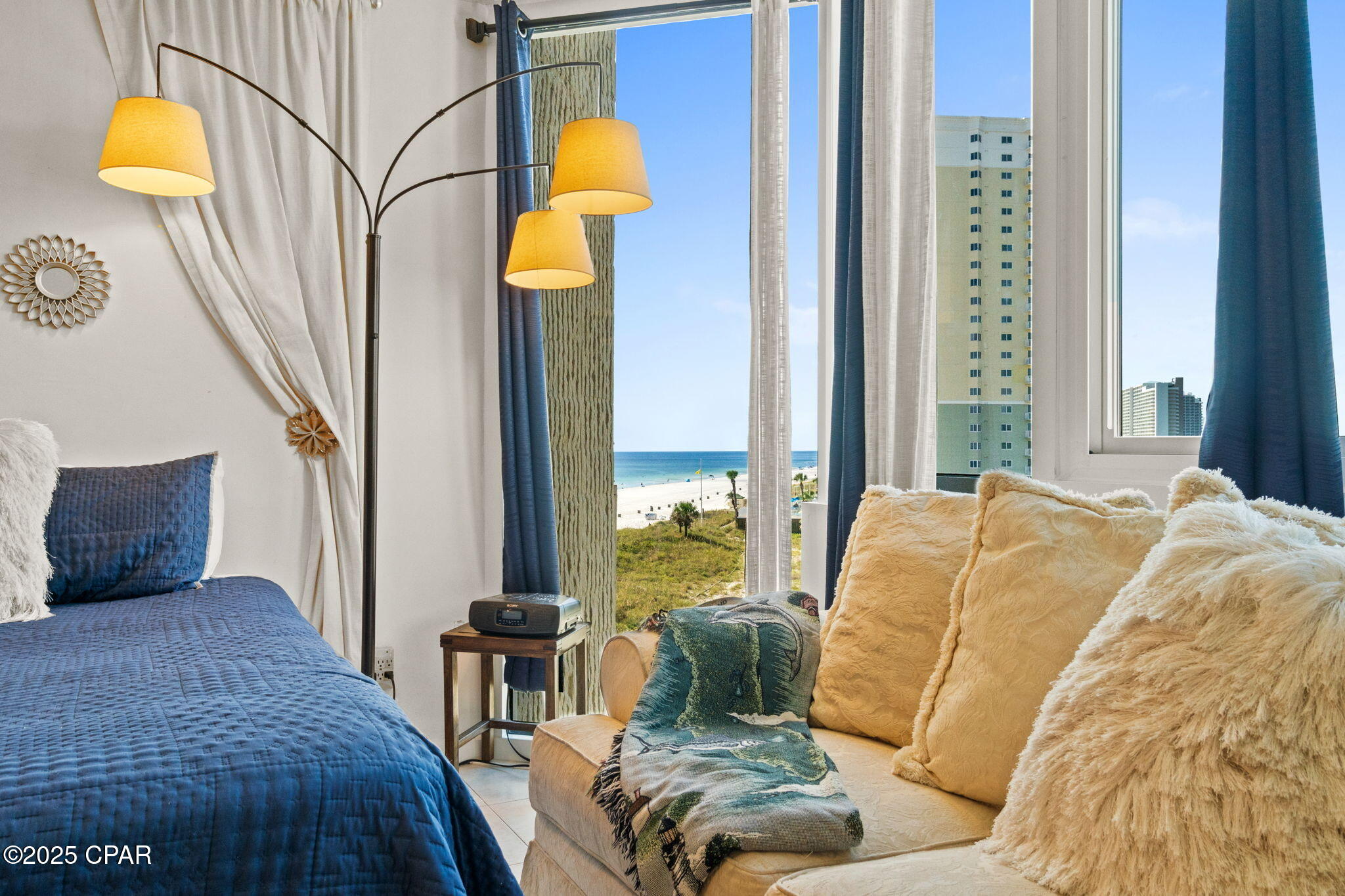 Image 12 For 8817 Thomas Drive A618