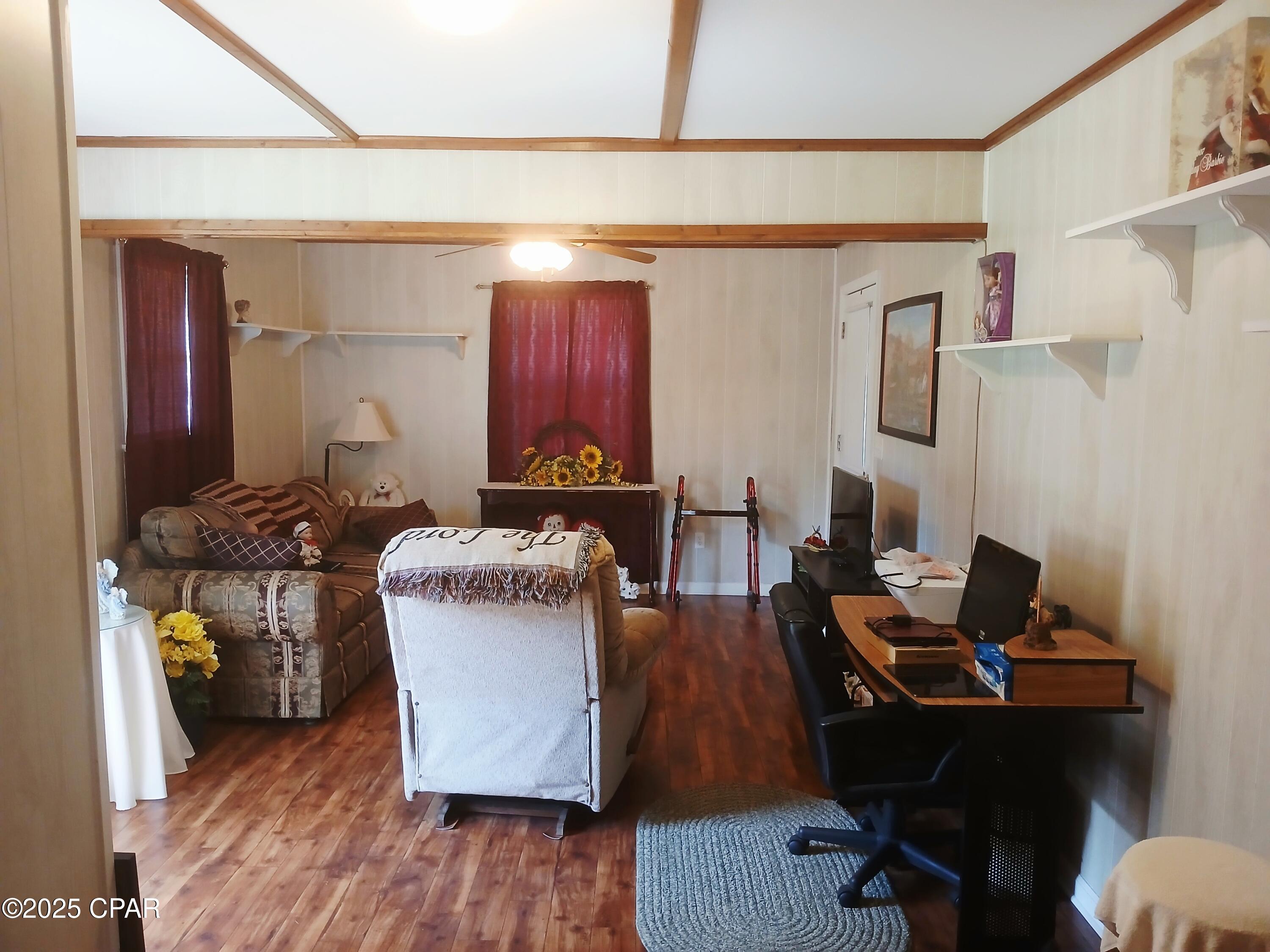 Image 23 For 2080 Gorrie Avenue