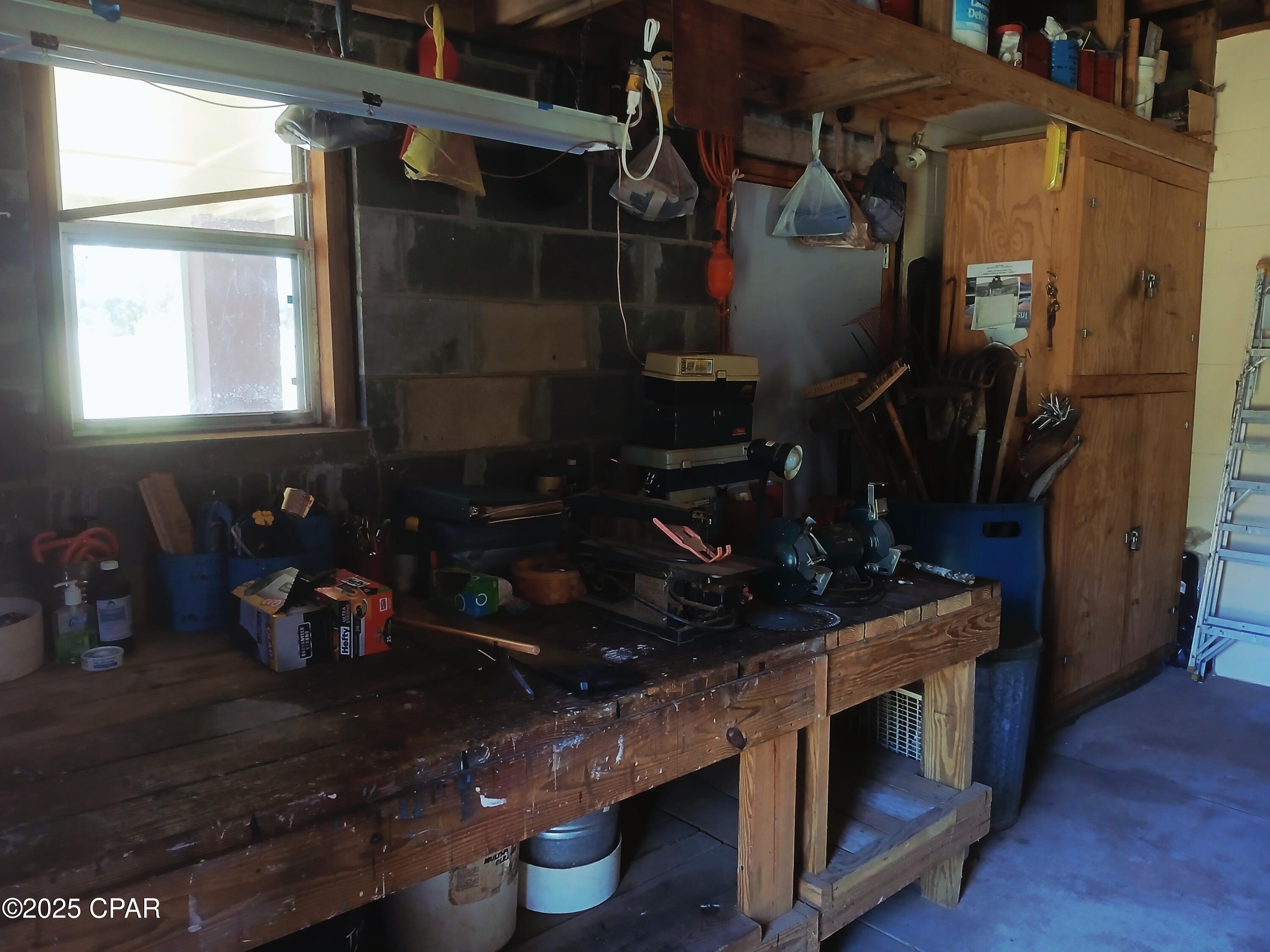 Image 29 For 2080 Gorrie Avenue