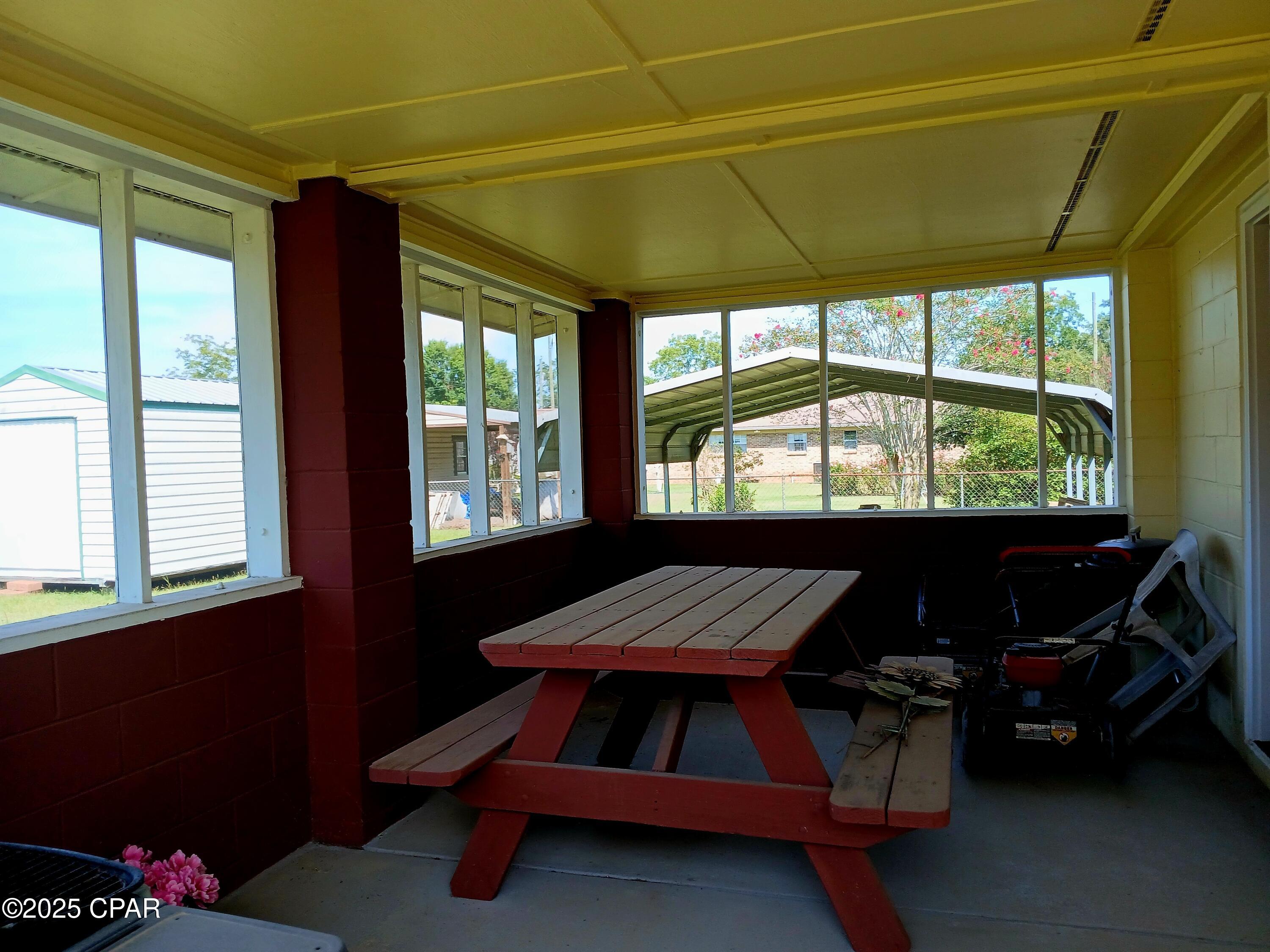 Image 31 For 2080 Gorrie Avenue