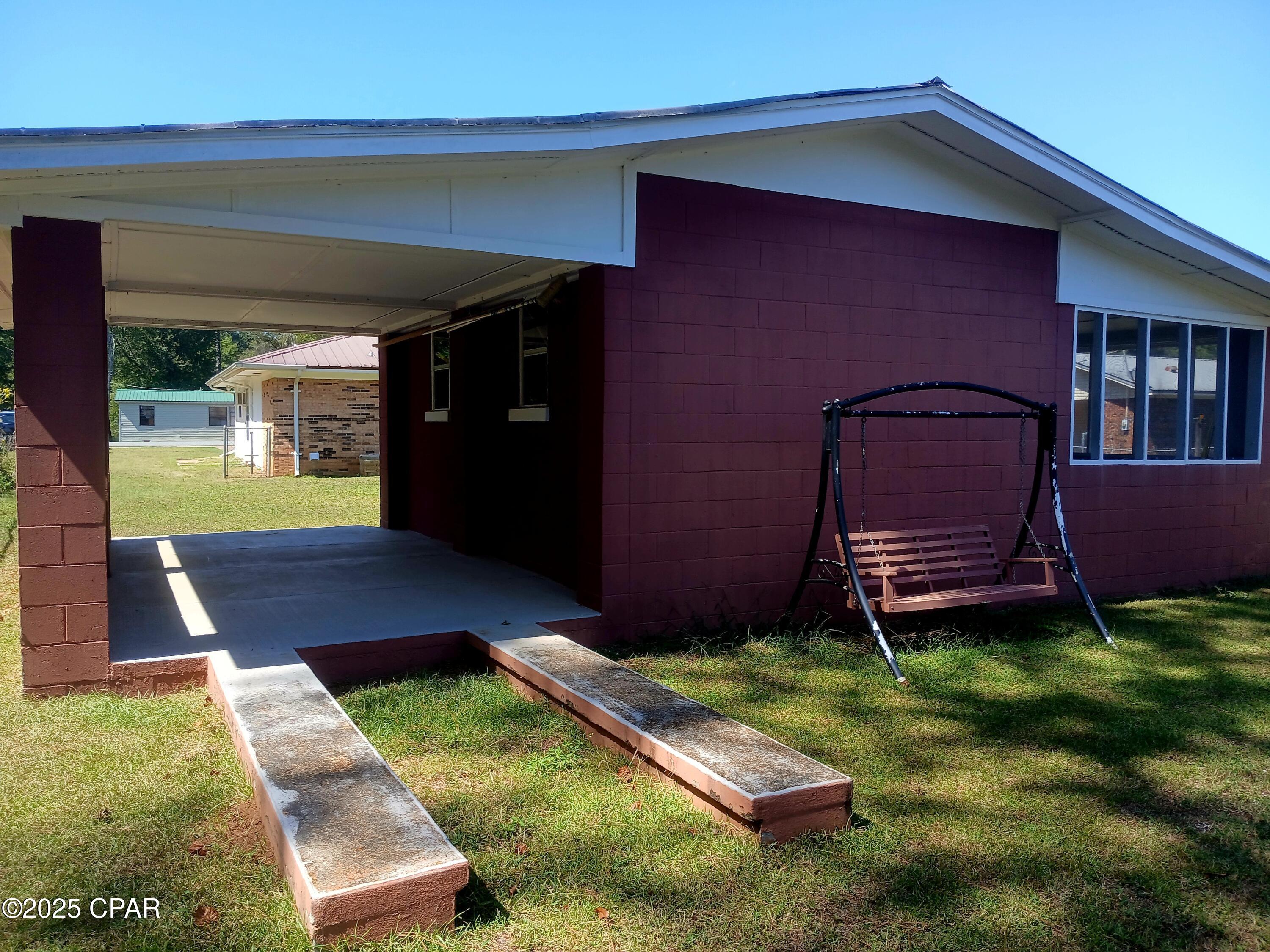 Image 32 For 2080 Gorrie Avenue