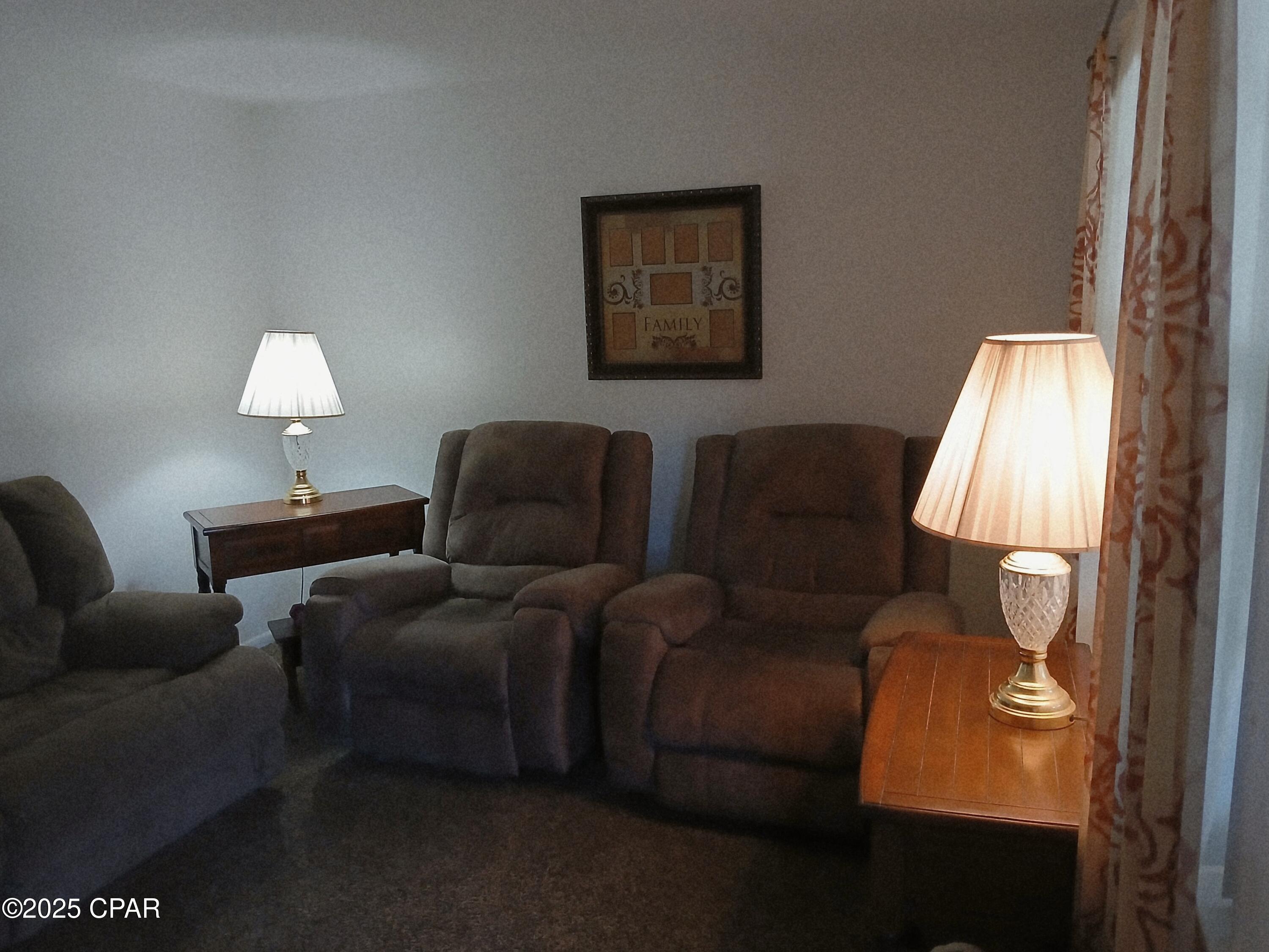 Image 6 For 2080 Gorrie Avenue