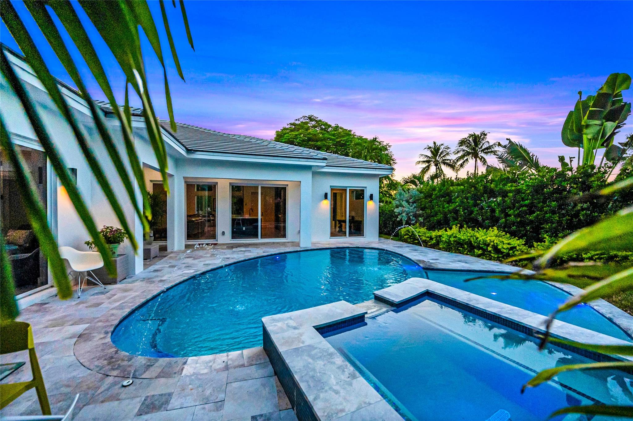 Coral Heights Sec 2 45-8