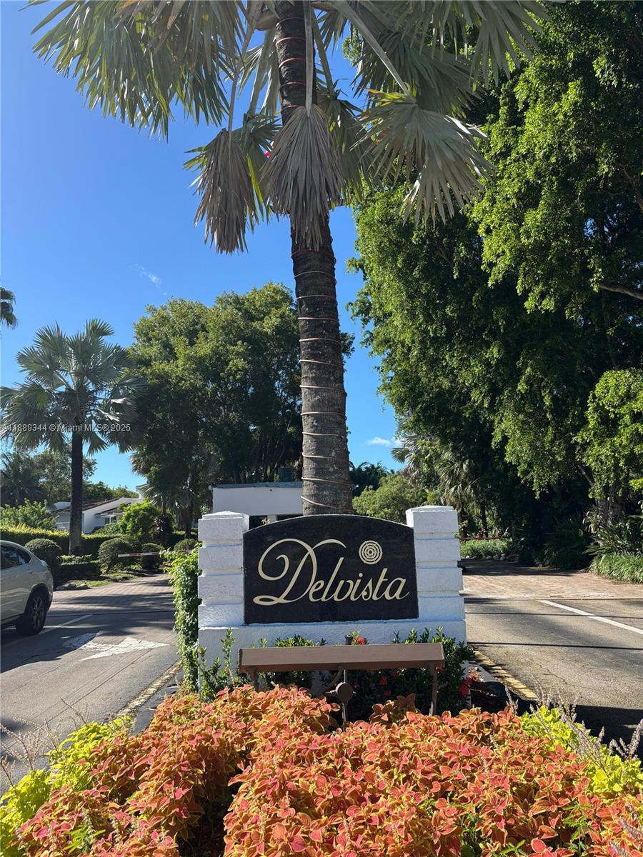 Delvista Towers Condo Tow