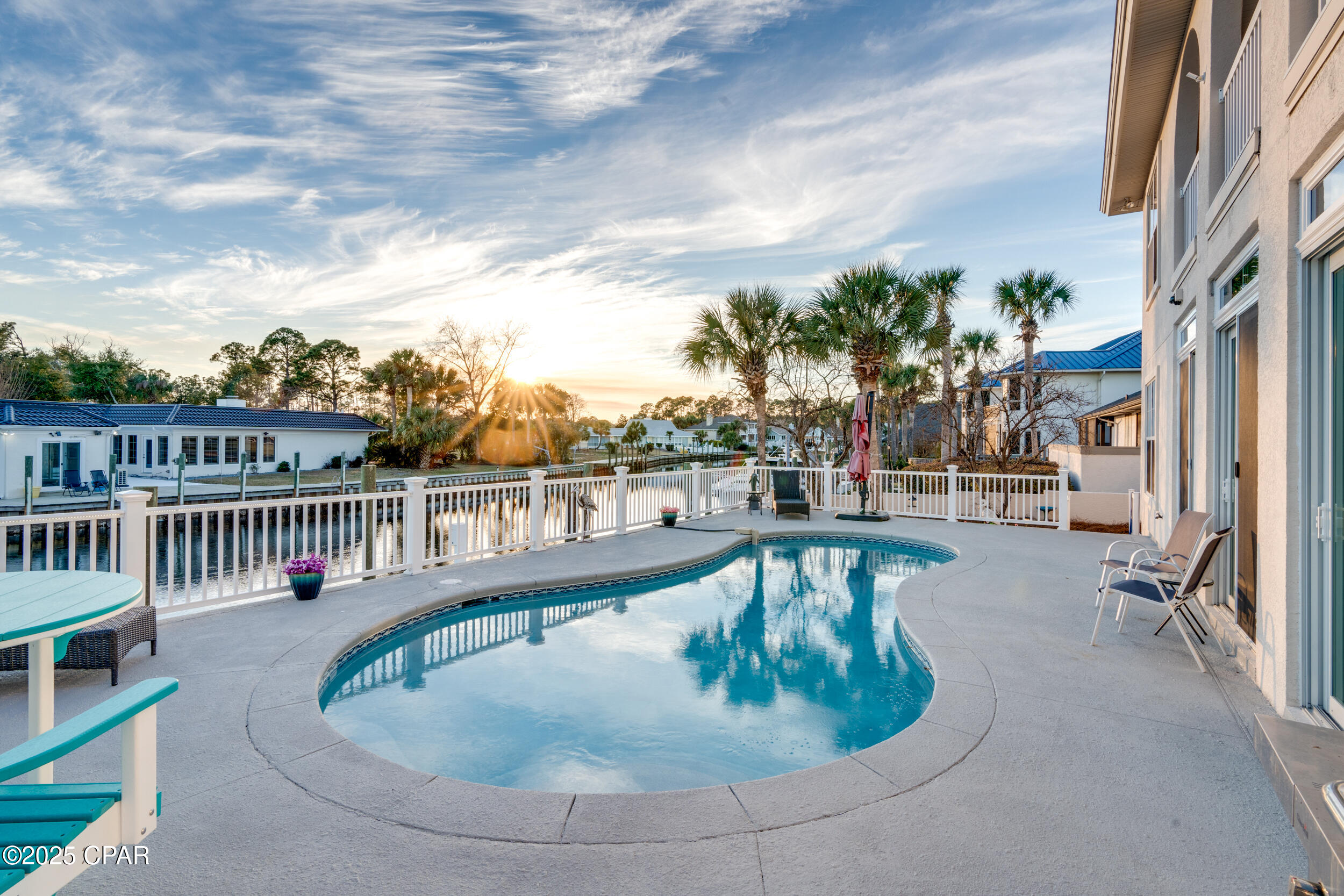 Image 3 For 1413 Trout Drive