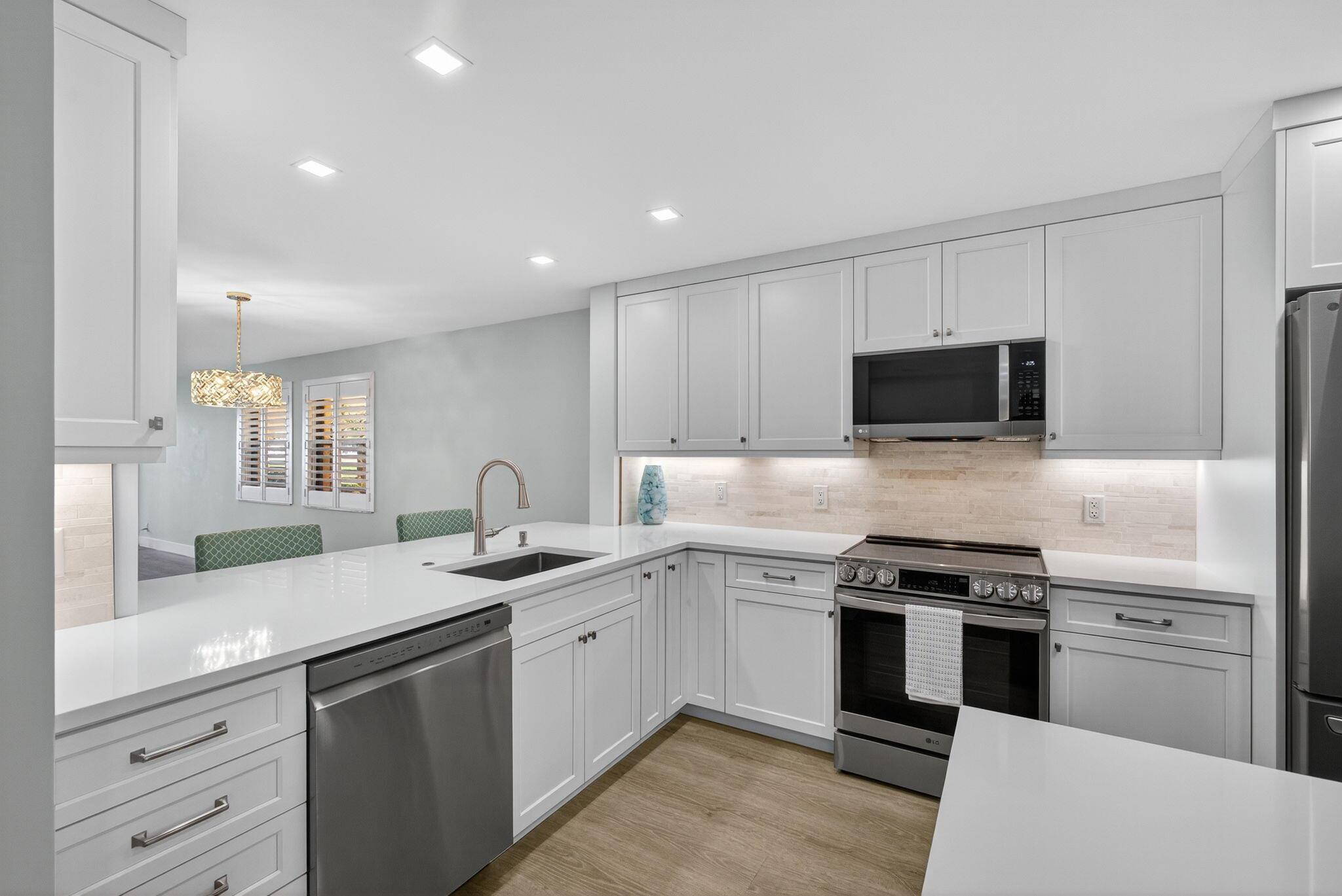 Homes for sale in North Palm Beach, FL | 1030 Us Hwy 1 #105, North Palm Beach, FL 33408 | MLS# R11129075