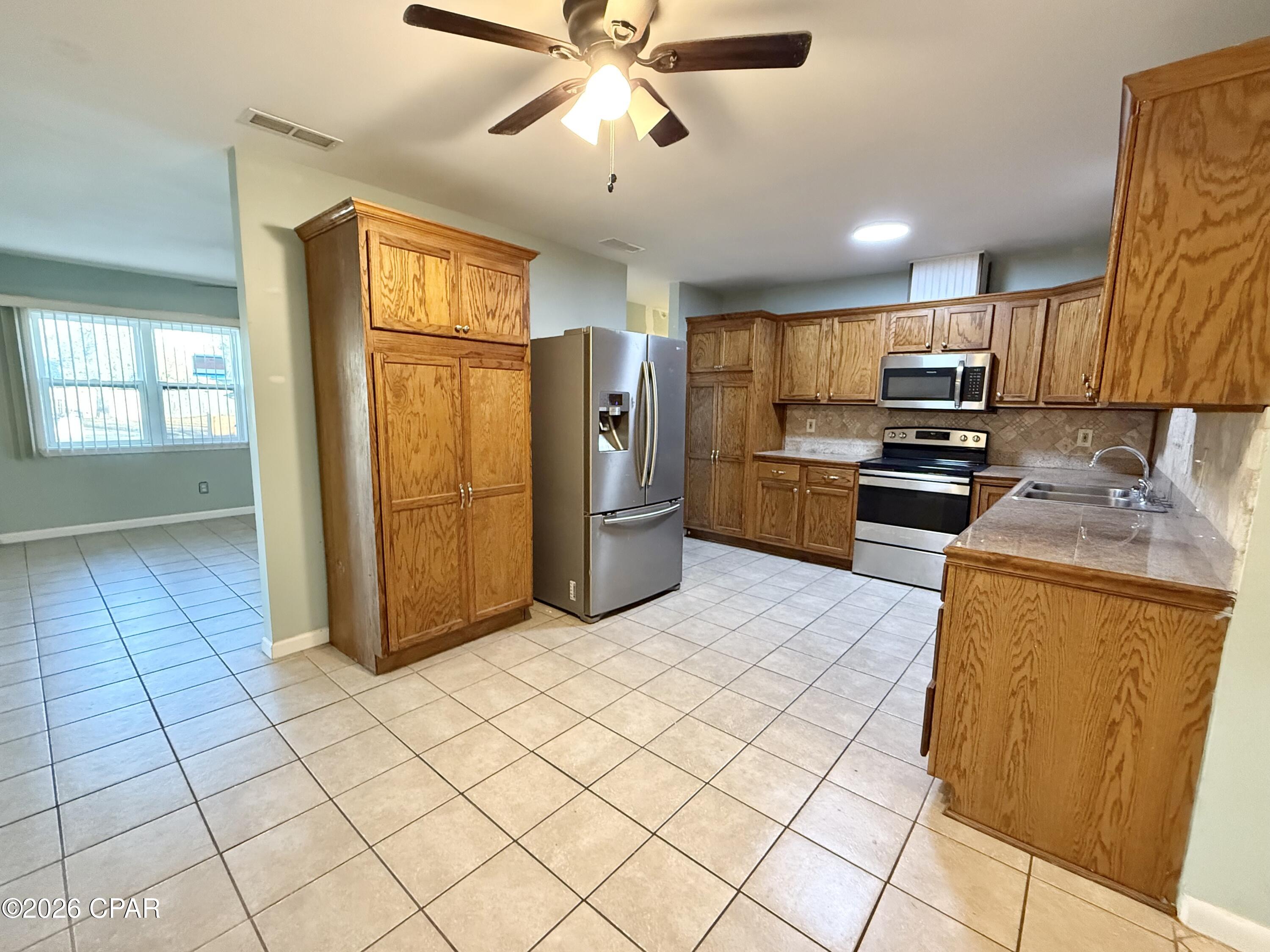 Image 17 For 1418 Iowa Avenue