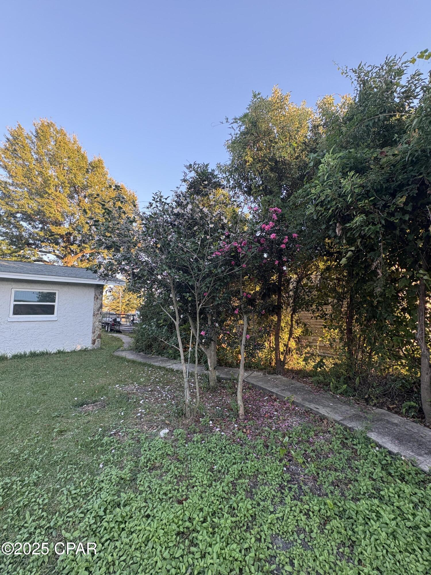 Image 34 For 1418 Iowa Avenue