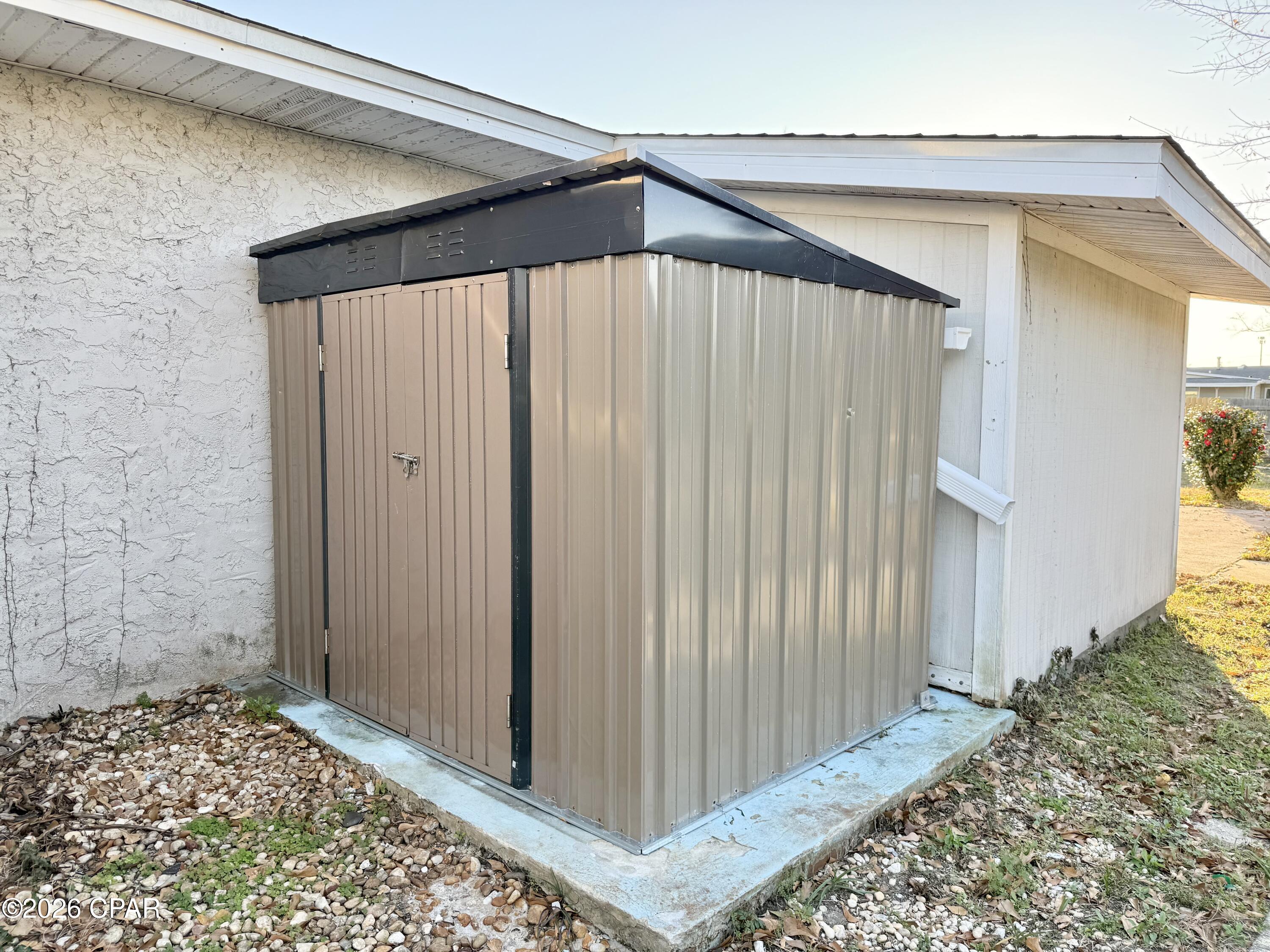 Image 37 For 1418 Iowa Avenue