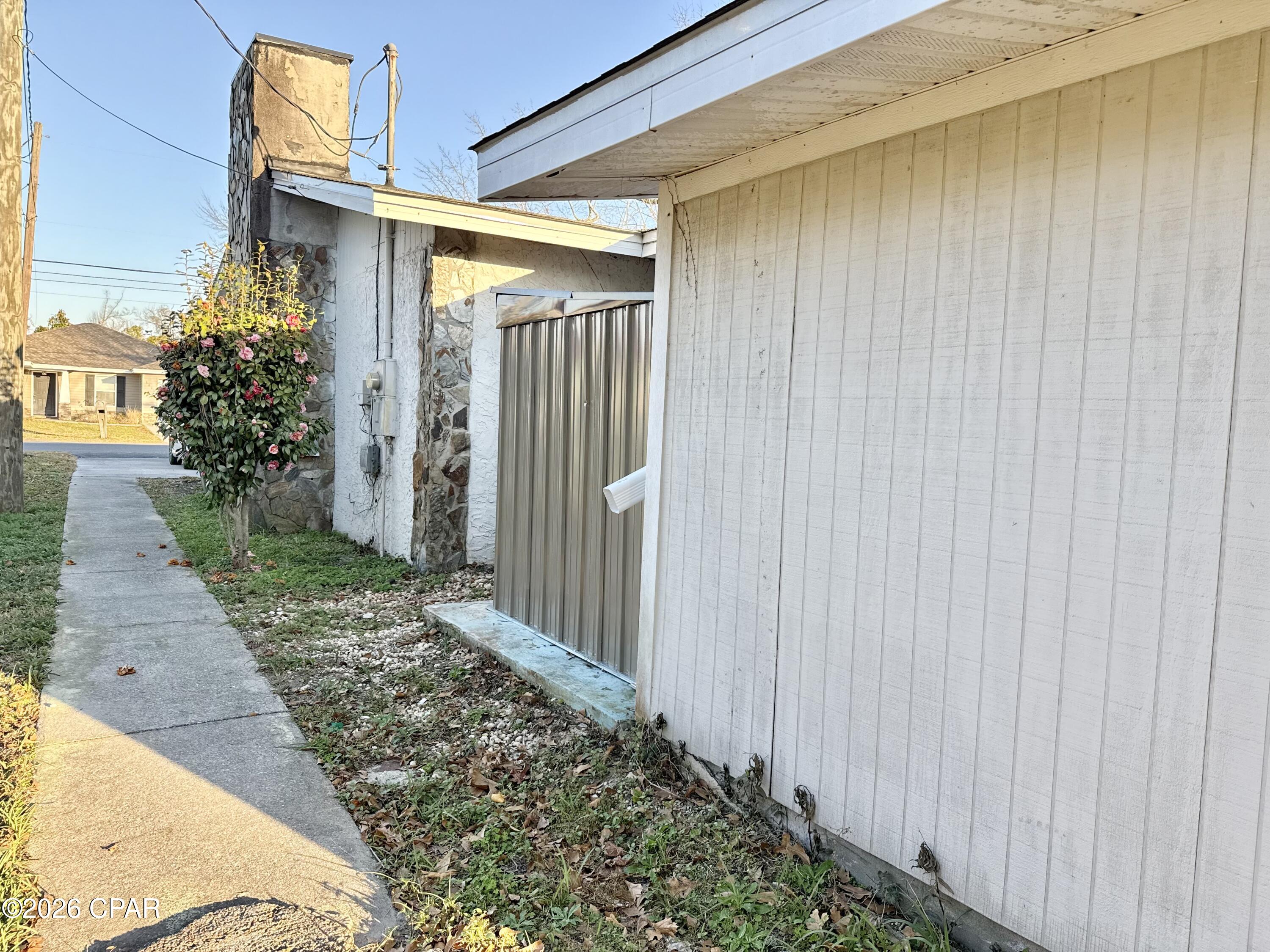 Image 38 For 1418 Iowa Avenue