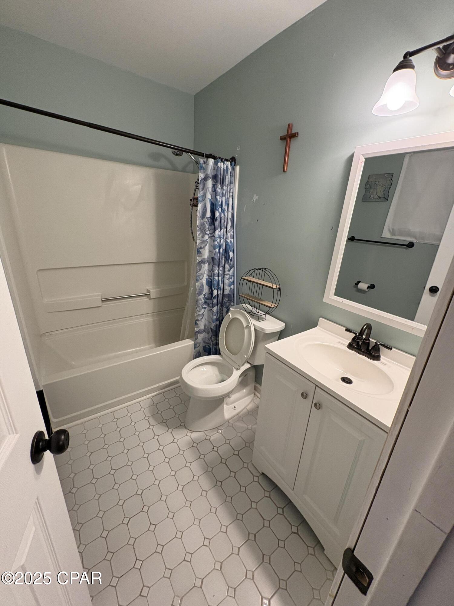 Image 52 For 1418 Iowa Avenue