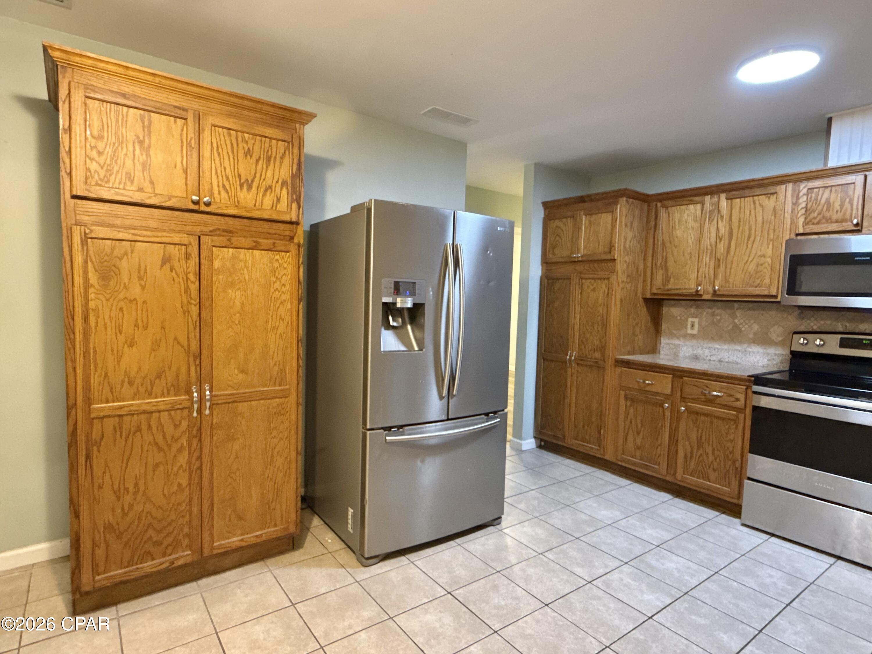 Image 7 For 1418 Iowa Avenue