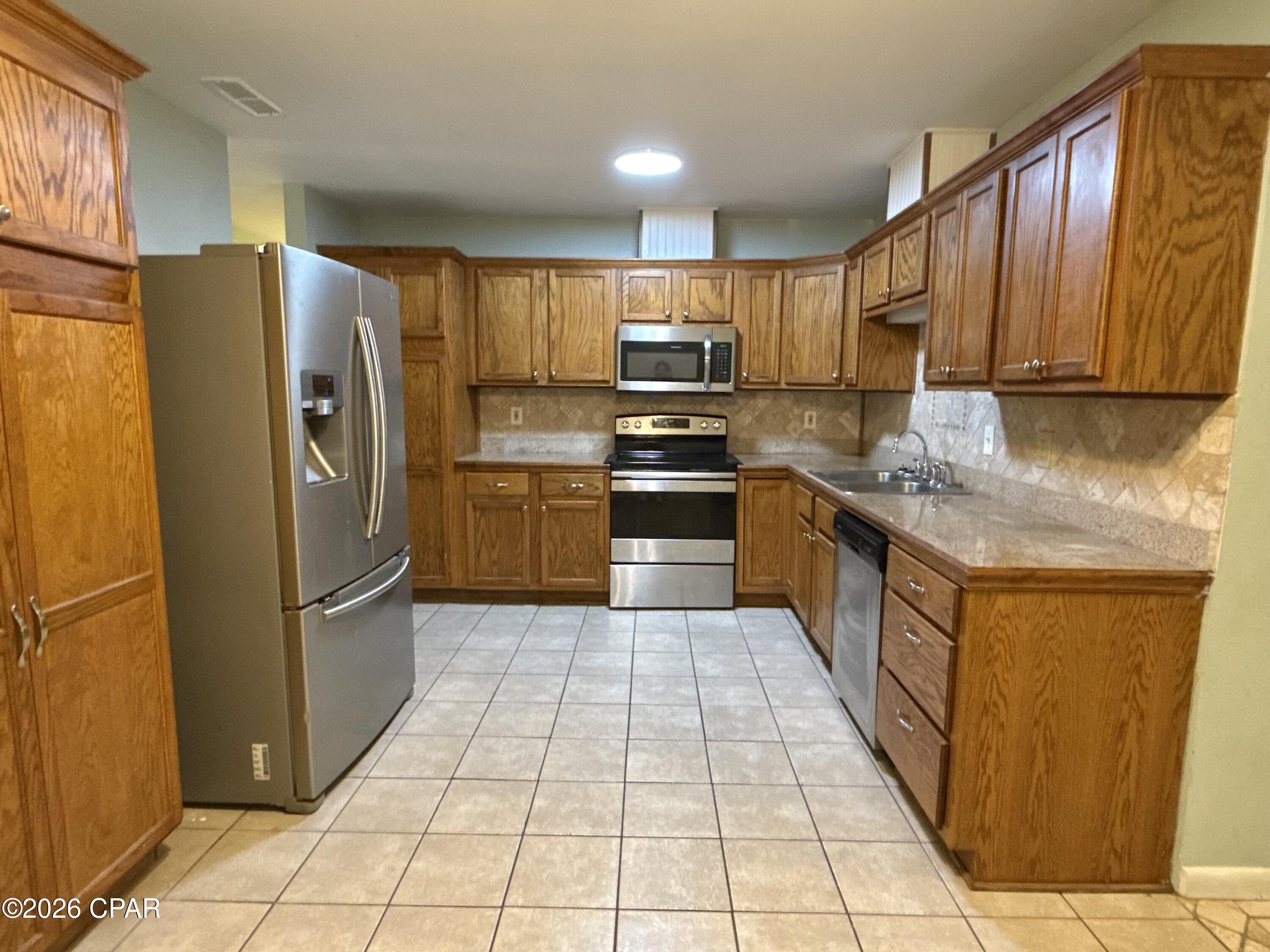 Image 8 For 1418 Iowa Avenue