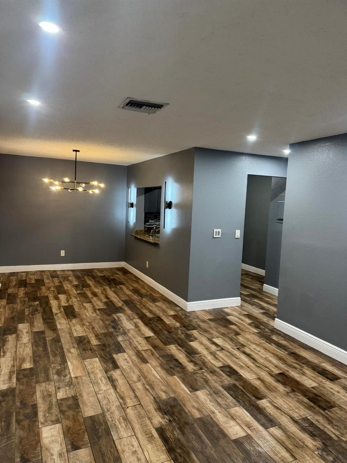 Laurels At Sherwood Condo