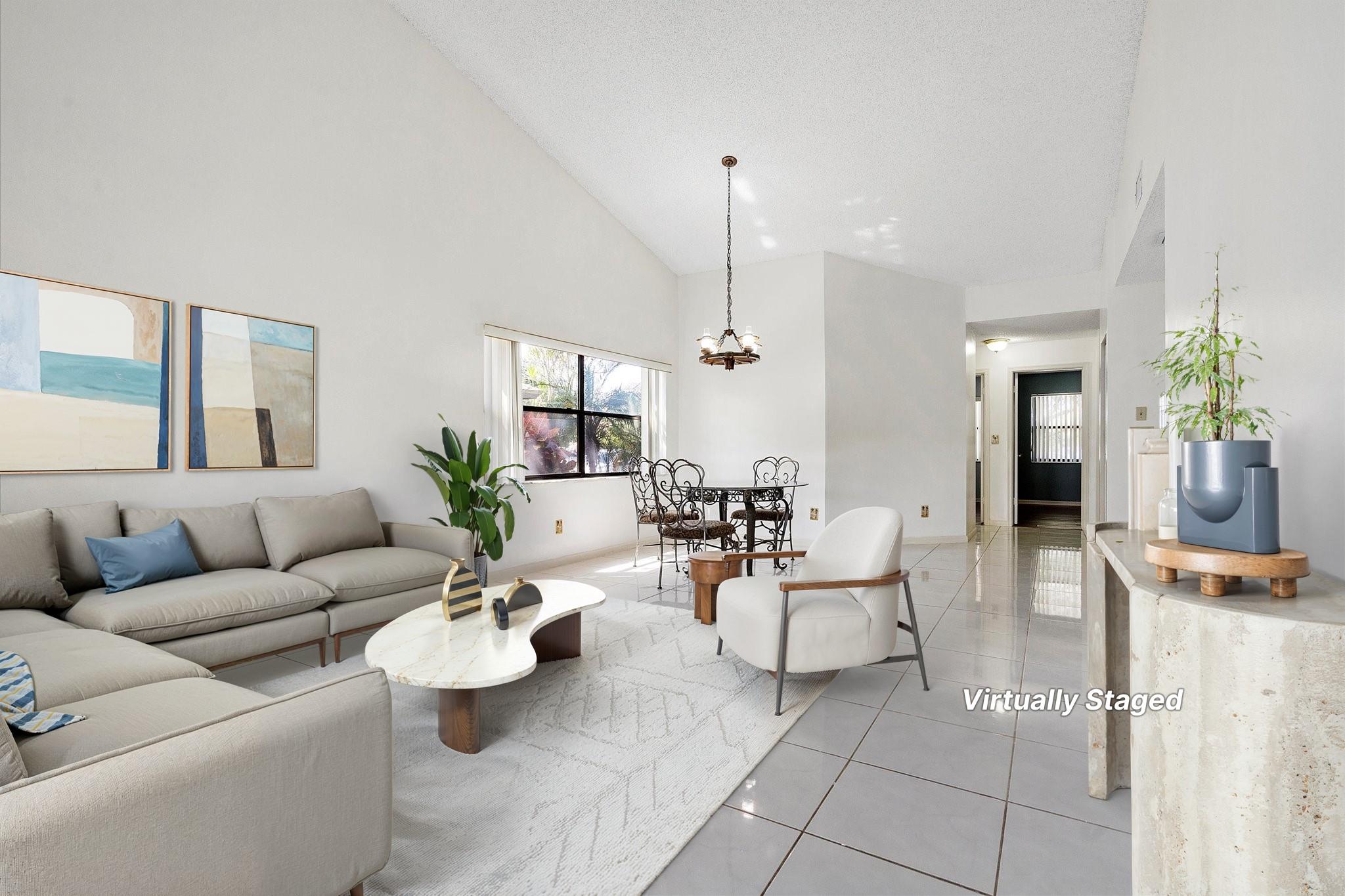 Grenadier Lakes At Welleb