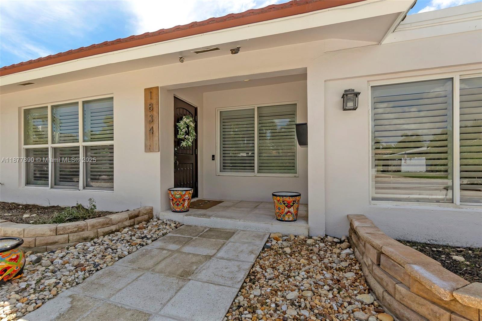 Homes for sale in Oakland Park, FL | 1834 Ne 34Th St, Oakland Park, FL 33306 | MLS# A11877890