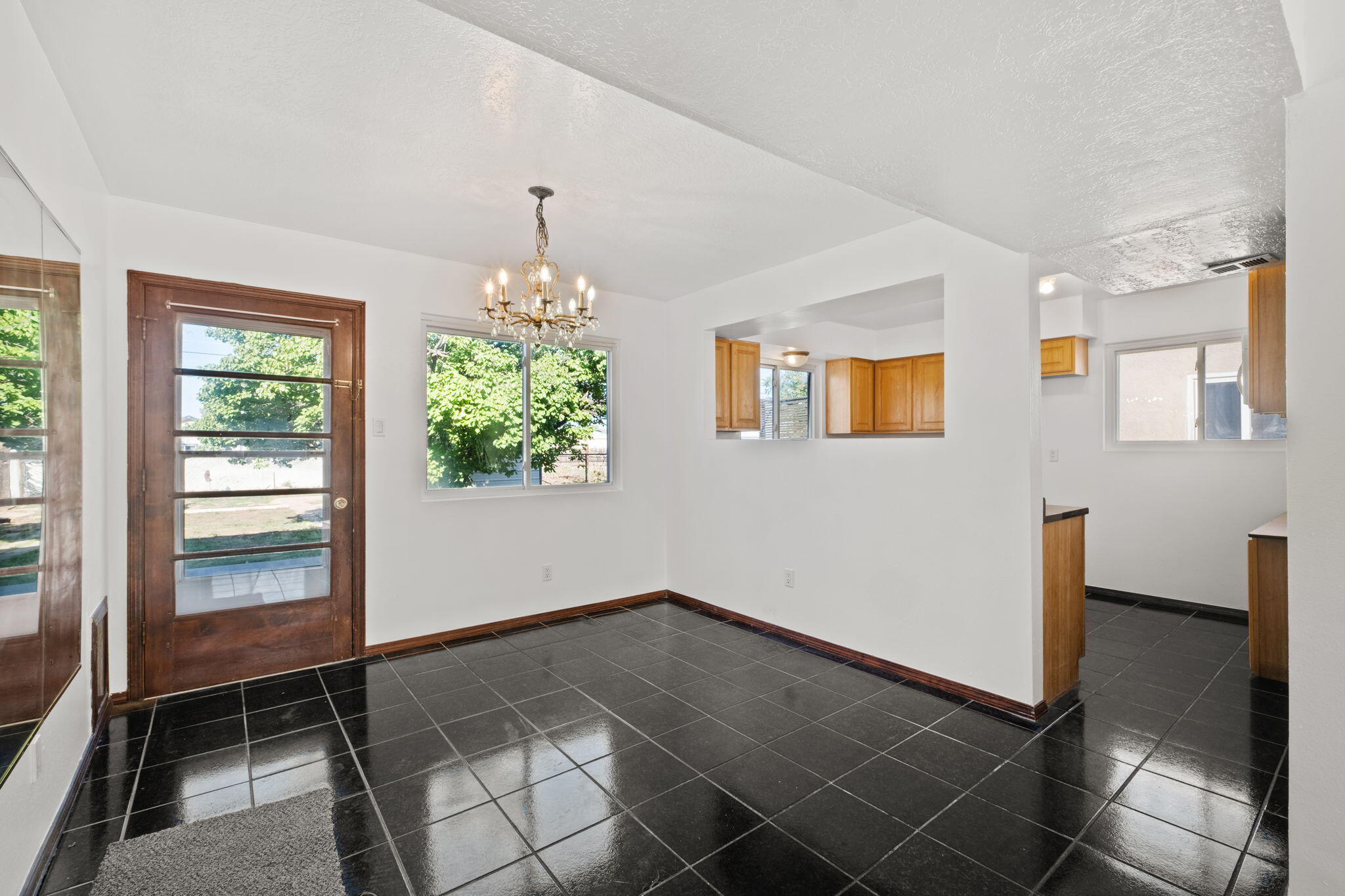 Homes for sale in Albuquerque, NM | 217 Espejo St Ne, Albuquerque, NM 87123 | MLS# 1092341