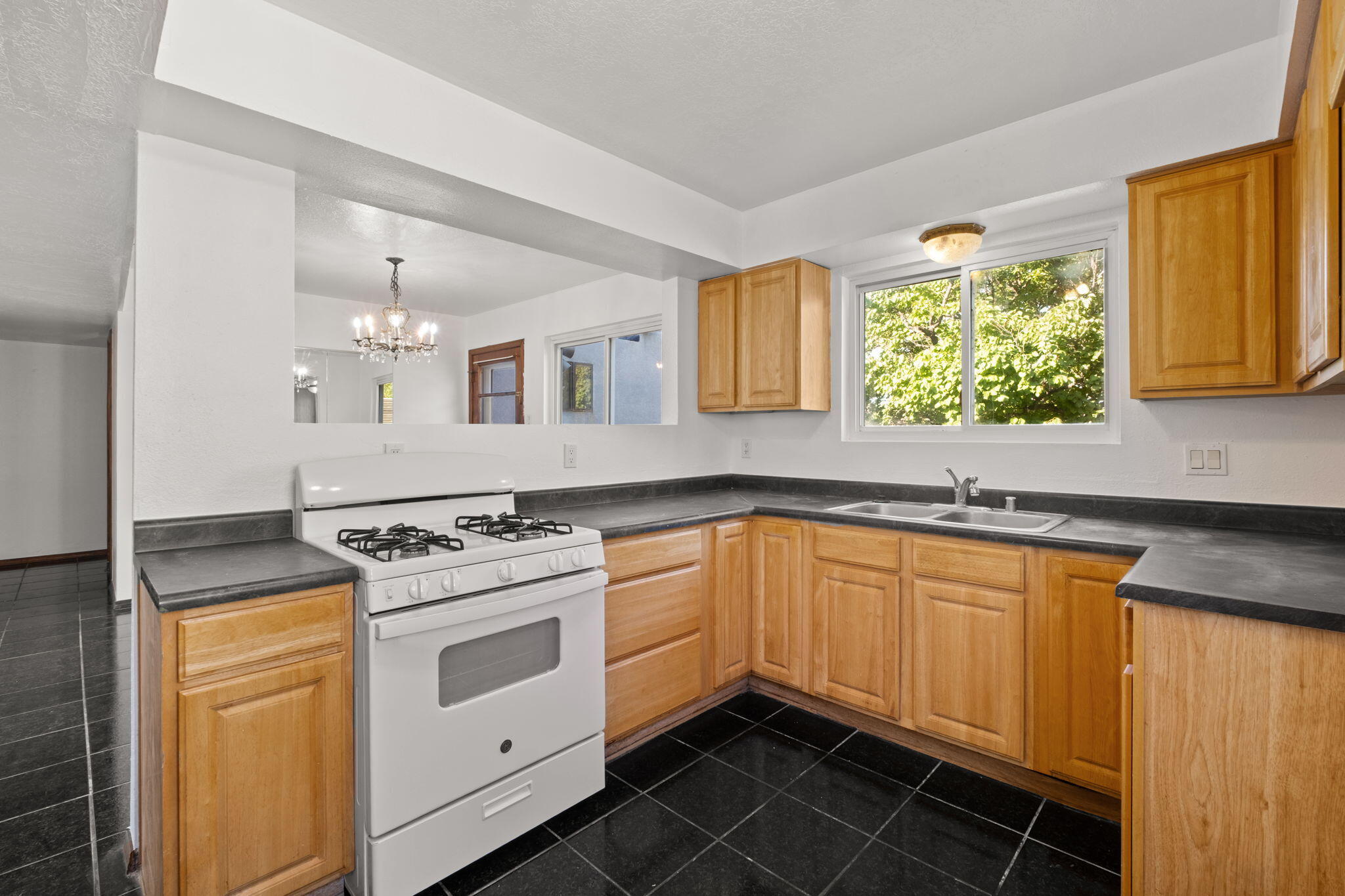 Homes for sale in Albuquerque, NM | 217 Espejo St Ne, Albuquerque, NM 87123 | MLS# 1092341