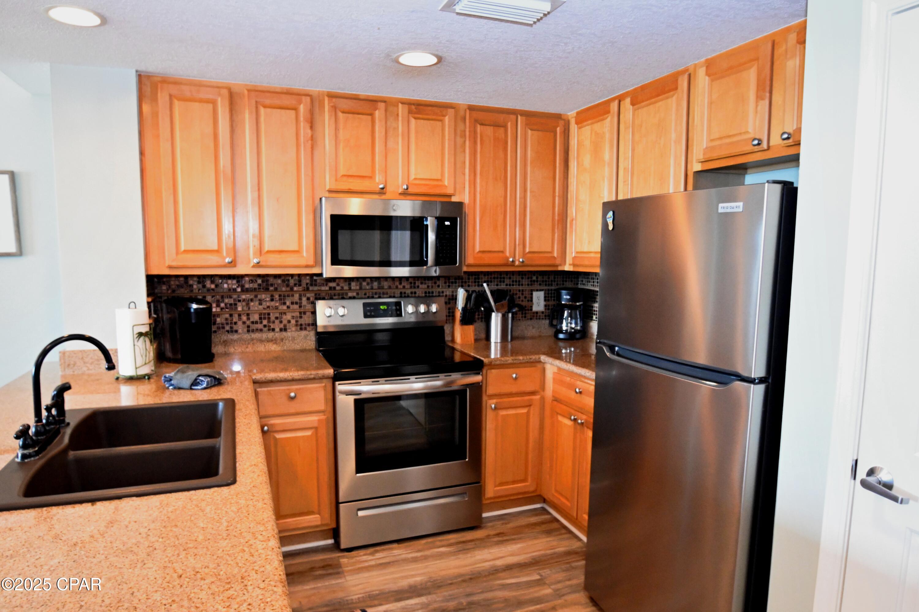 Image 25 For 10719 Front Beach  205