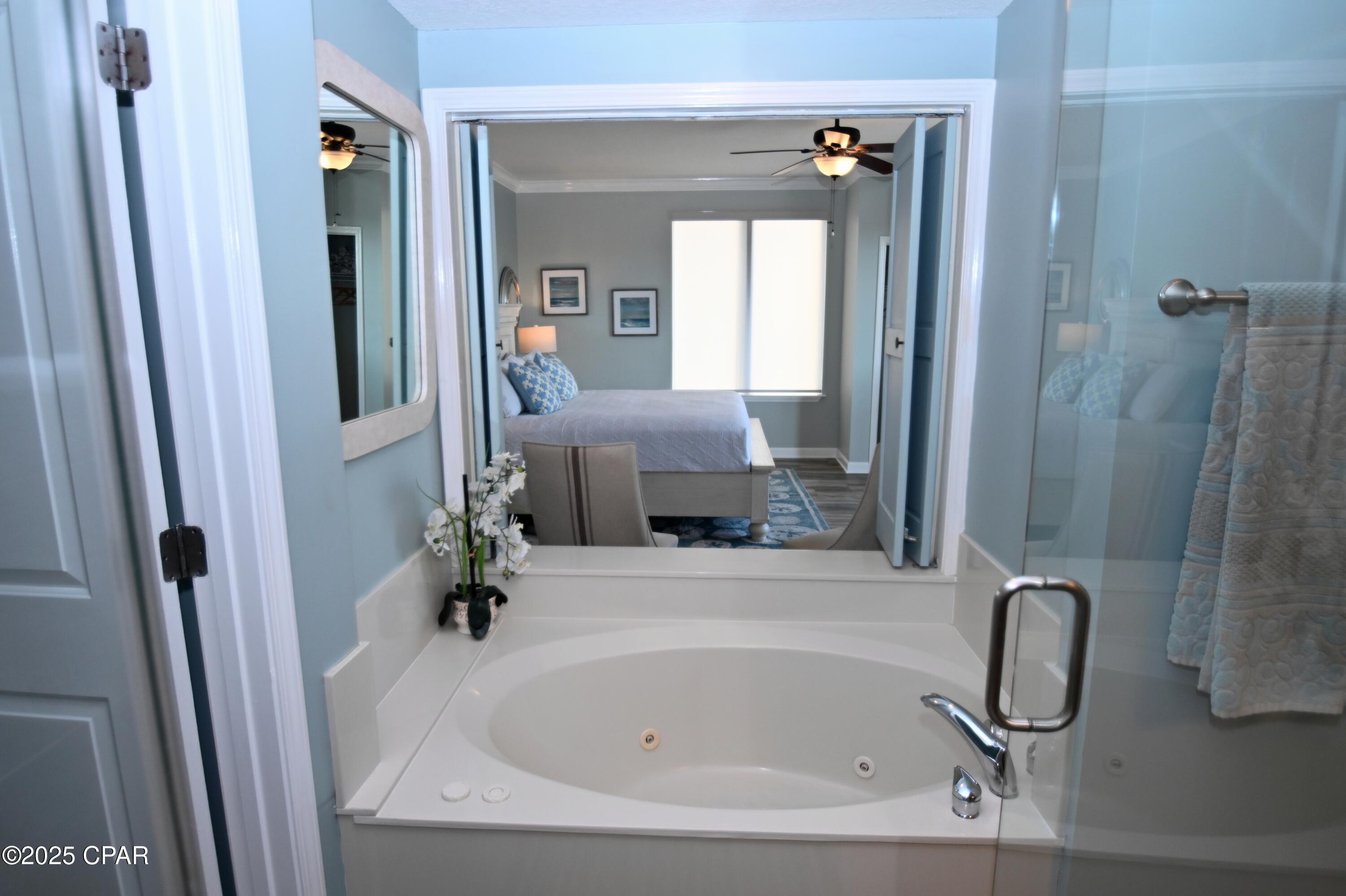 Image 43 For 10719 Front Beach  205