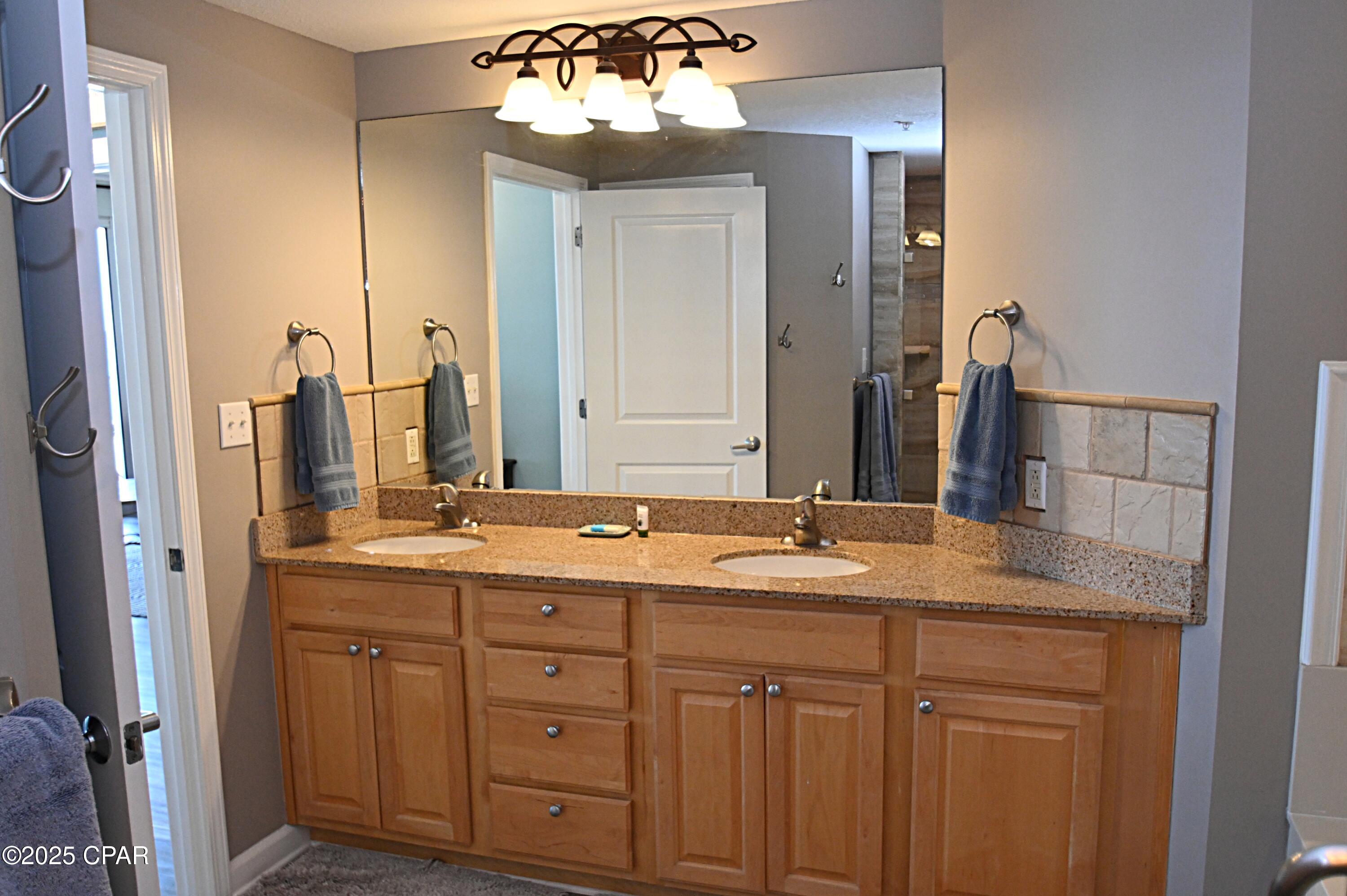 Image 9 For 10719 Front Beach  205