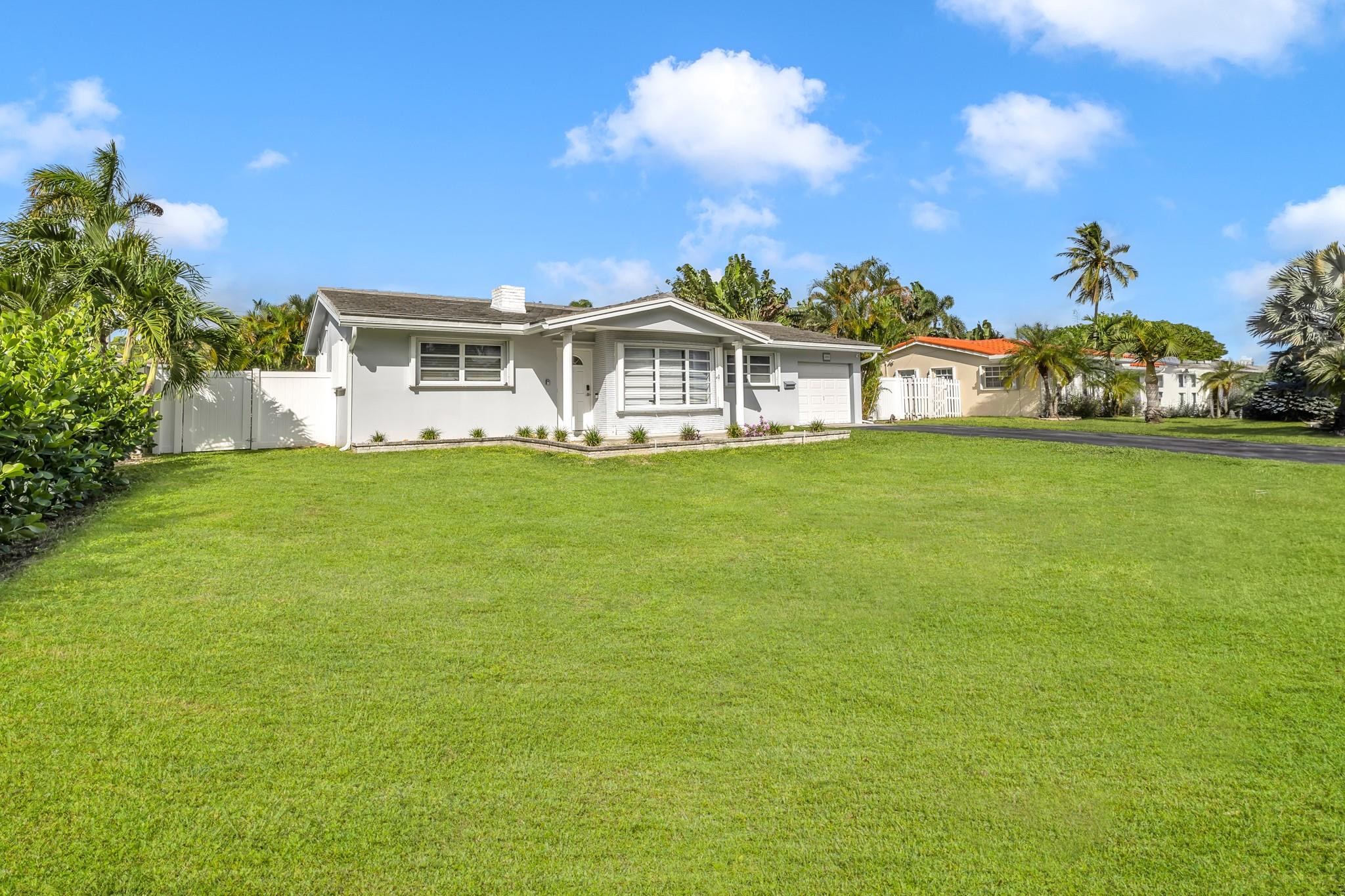 Coral Villas 47-45 B