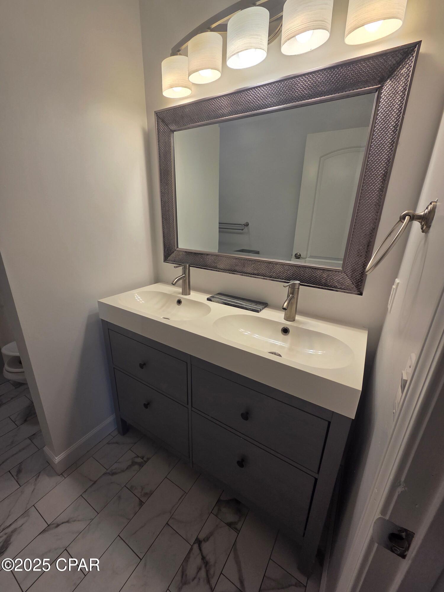 Image 19 For 1303 Sutherland Court