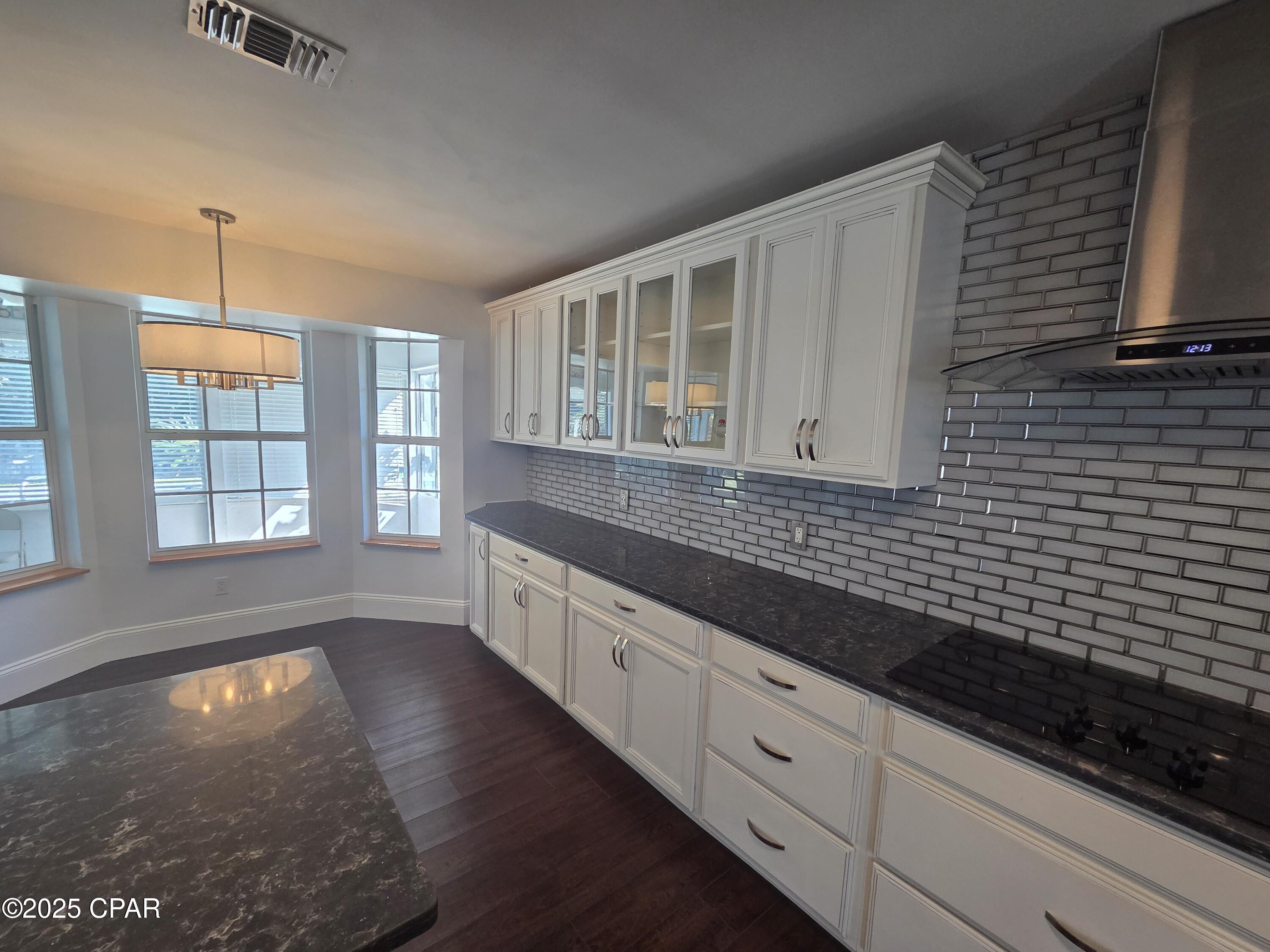 Image 6 For 1303 Sutherland Court