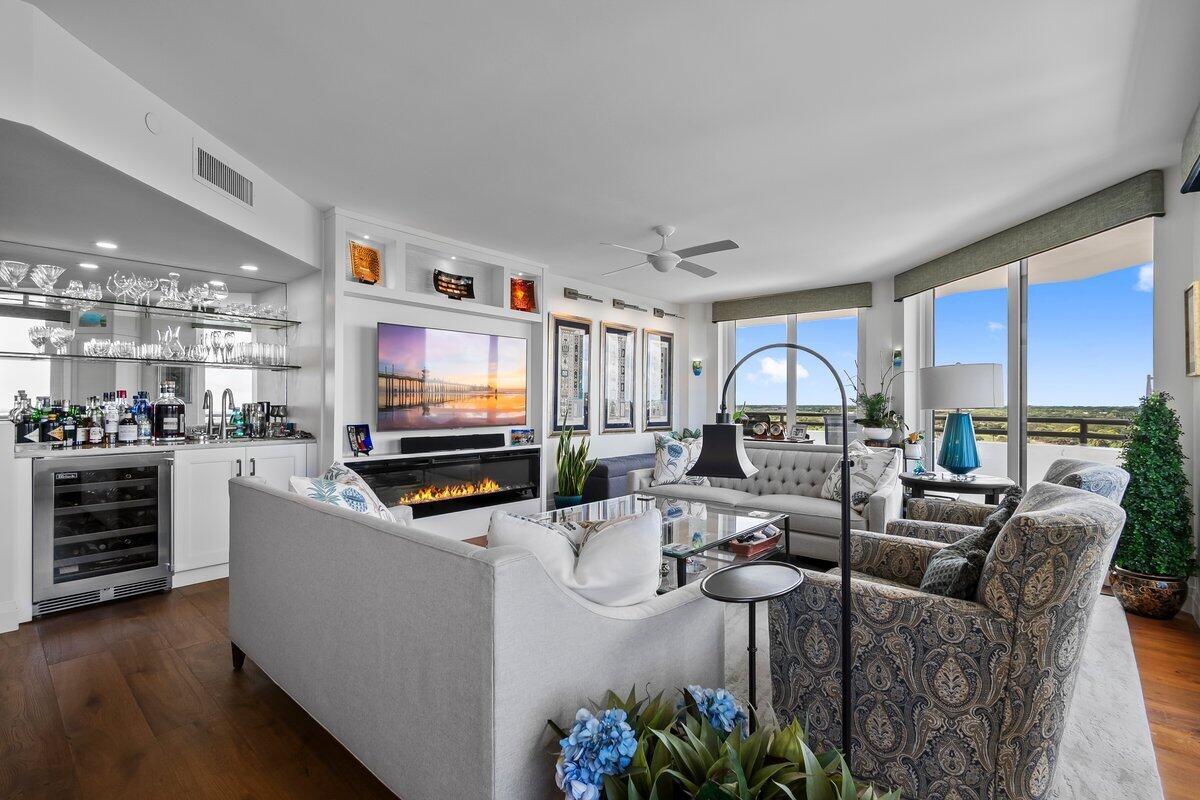 Image to showcase the property located at 3322 Casseekey Island Road 901