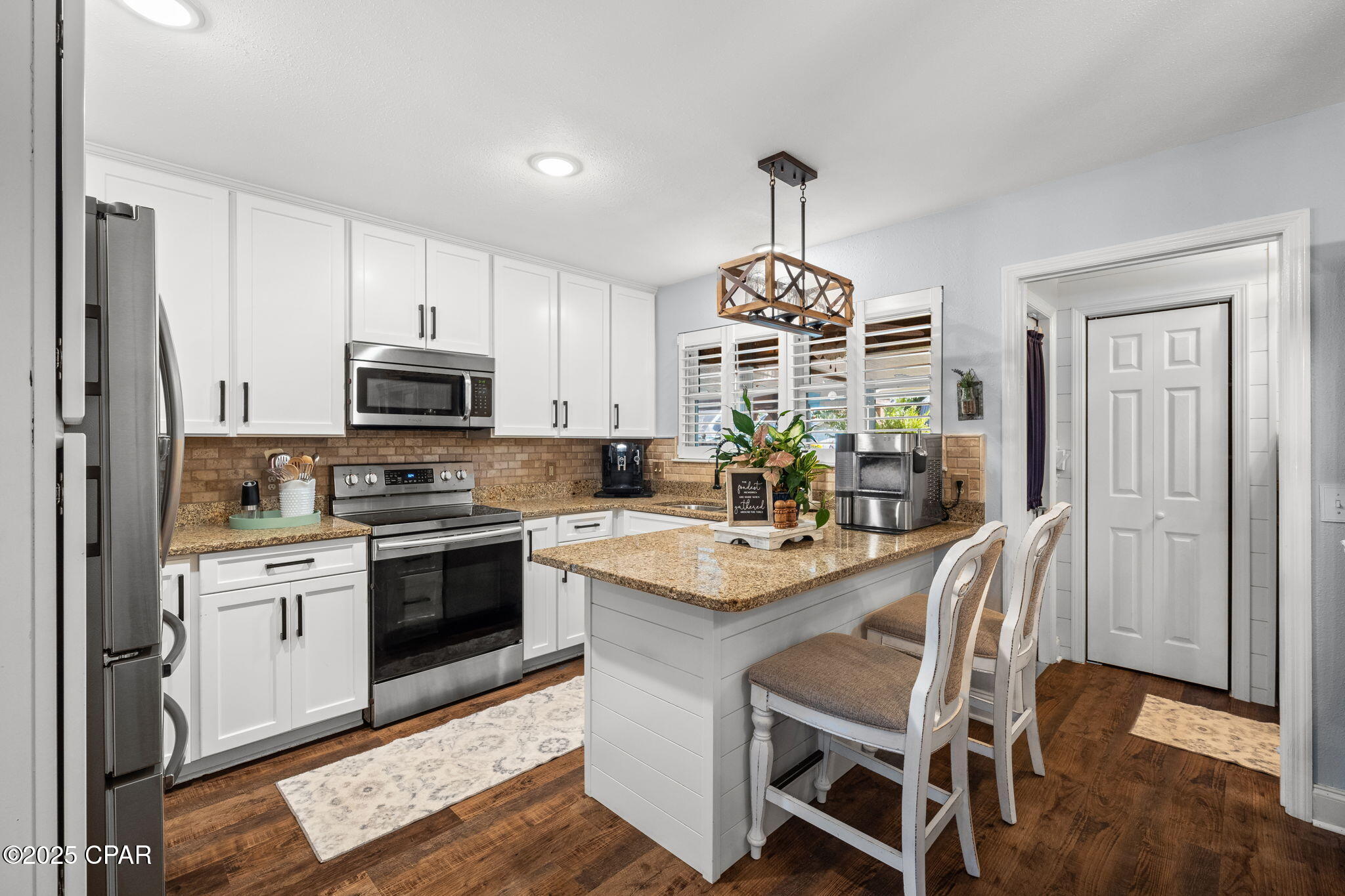 Image 11 For 617 24th Street