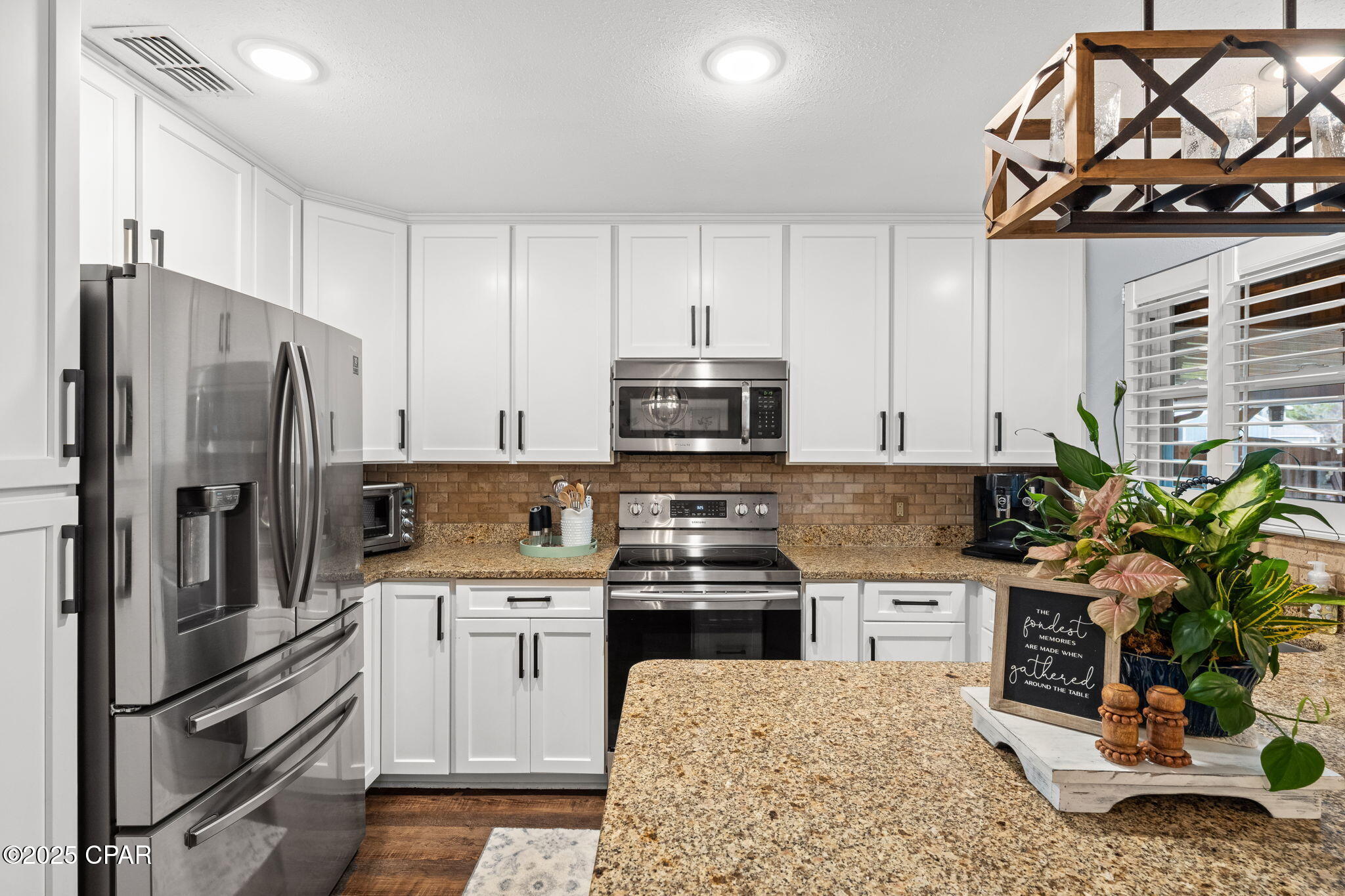 Image 12 For 617 24th Street