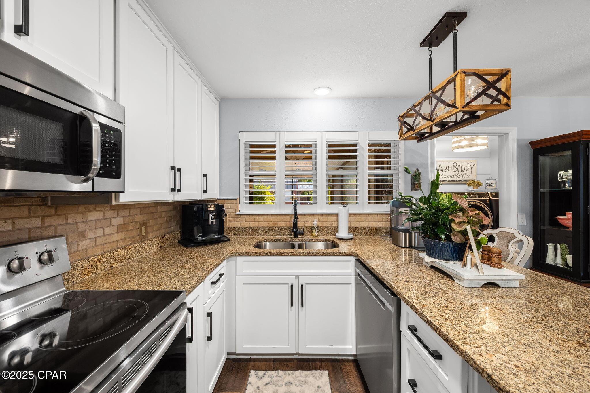 Image 13 For 617 24th Street