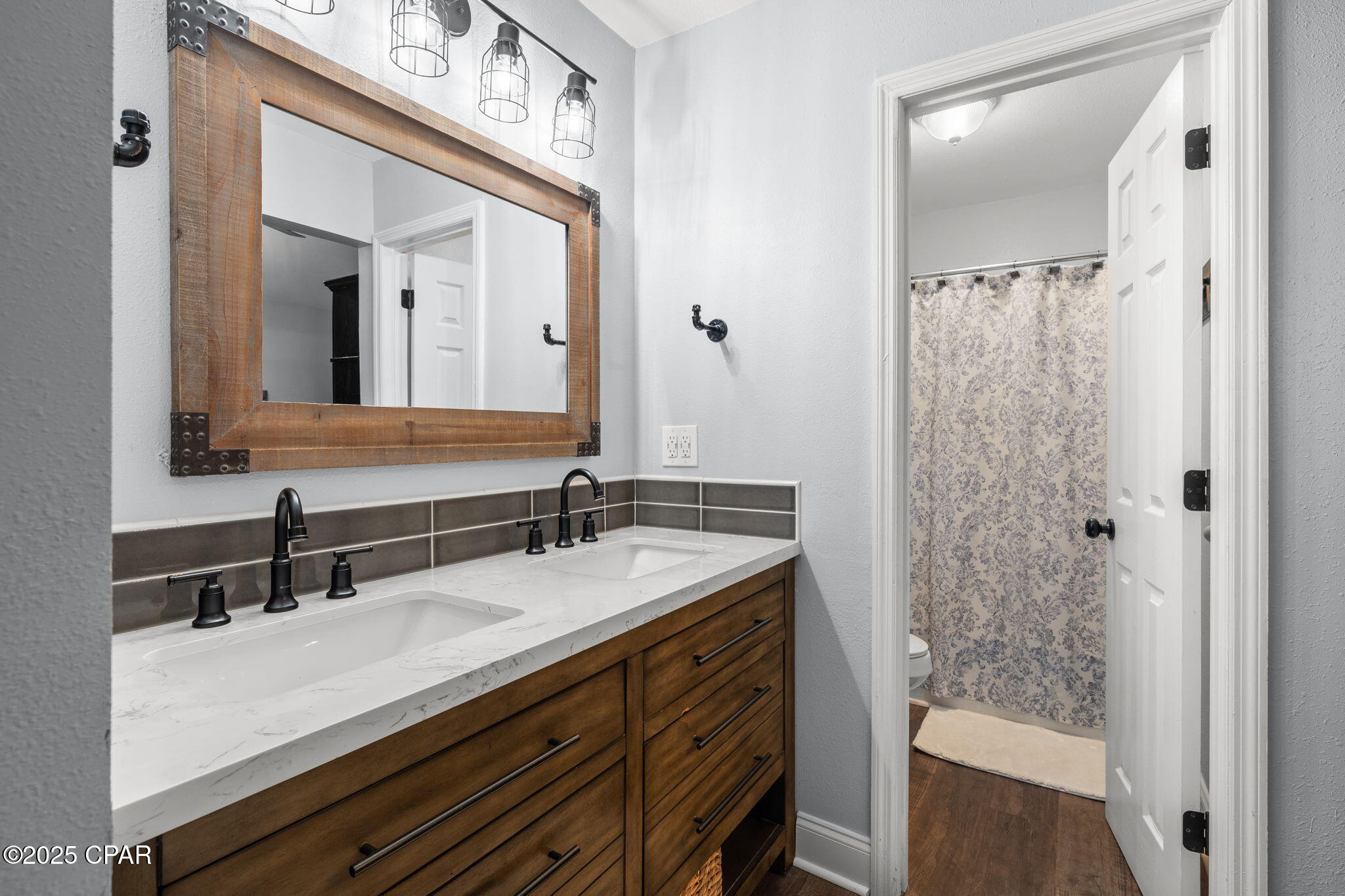 Image 27 For 617 24th Street