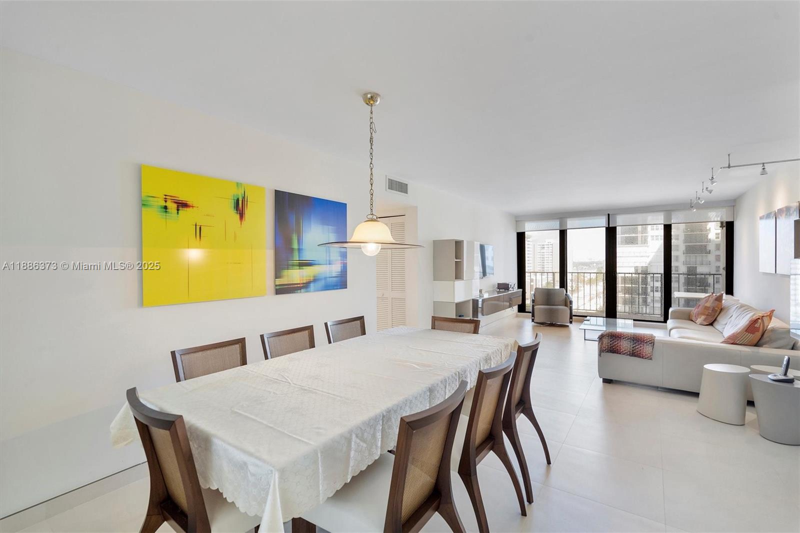 Homes for sale in Hollywood, FL | 2401 S Ocean Dr #905, Hollywood, FL 33019 | MLS# A11886373